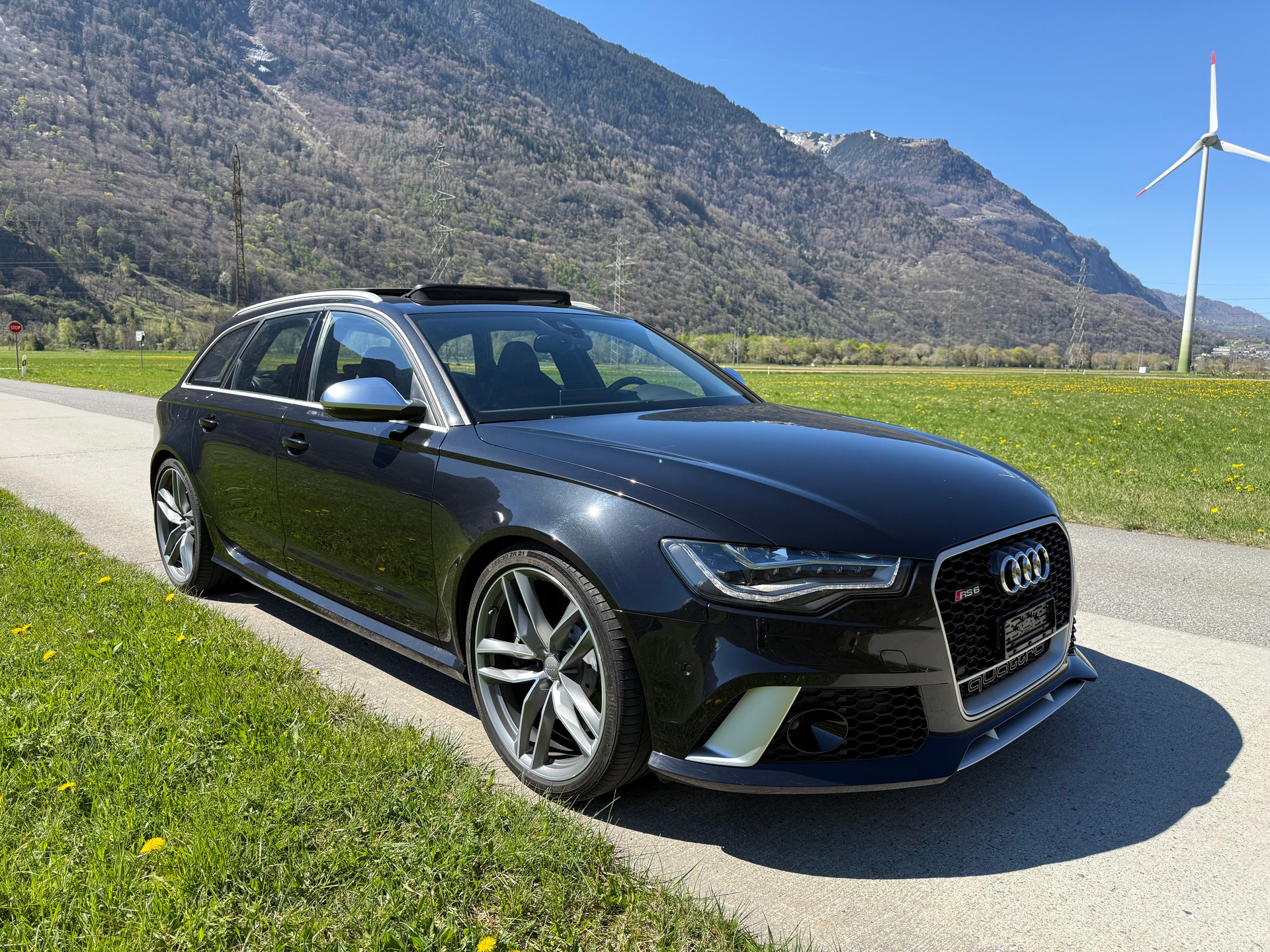 AUDI RS6 Avant 4.0 TFSI V8 quattro Tiptronic - 4