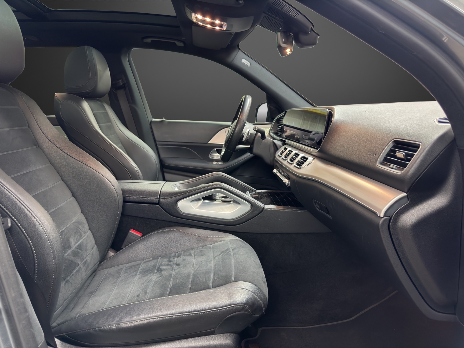 MERCEDES-BENZ GLE 300 d 4Matic - 12