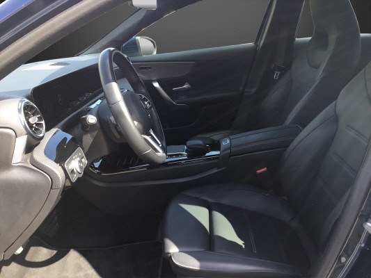 MERCEDES-BENZ A 180 - 7