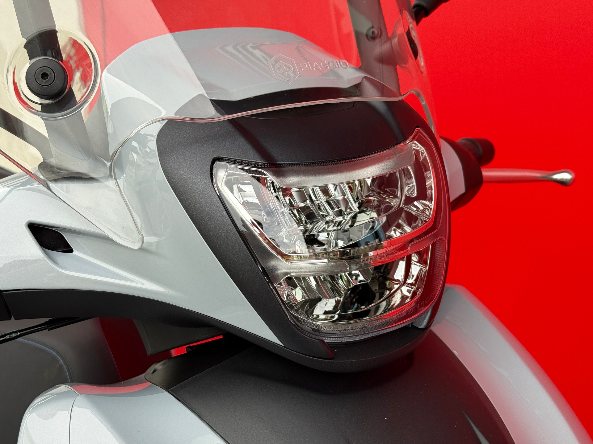 PIAGGIO Beverly 400 Sport E5+ - 6