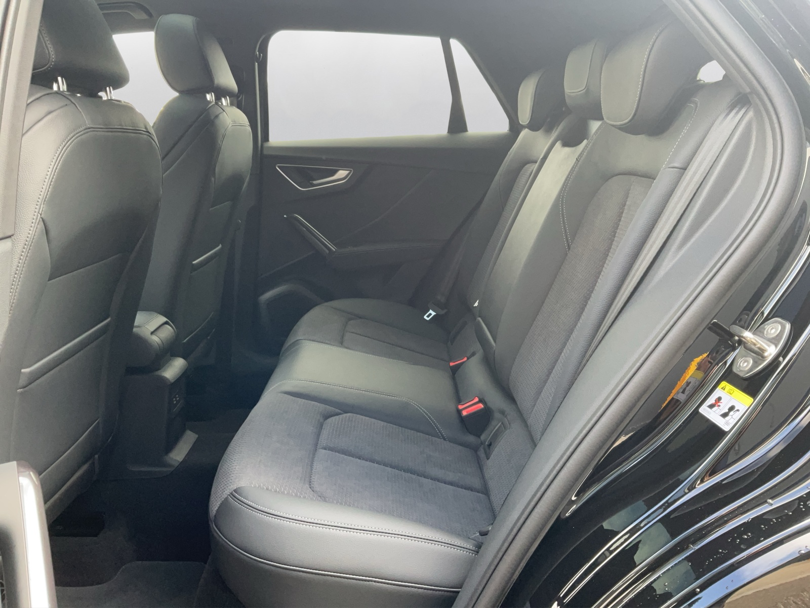 AUDI Q2 40 TFSI S line Attraction quattro S-tronic - 11