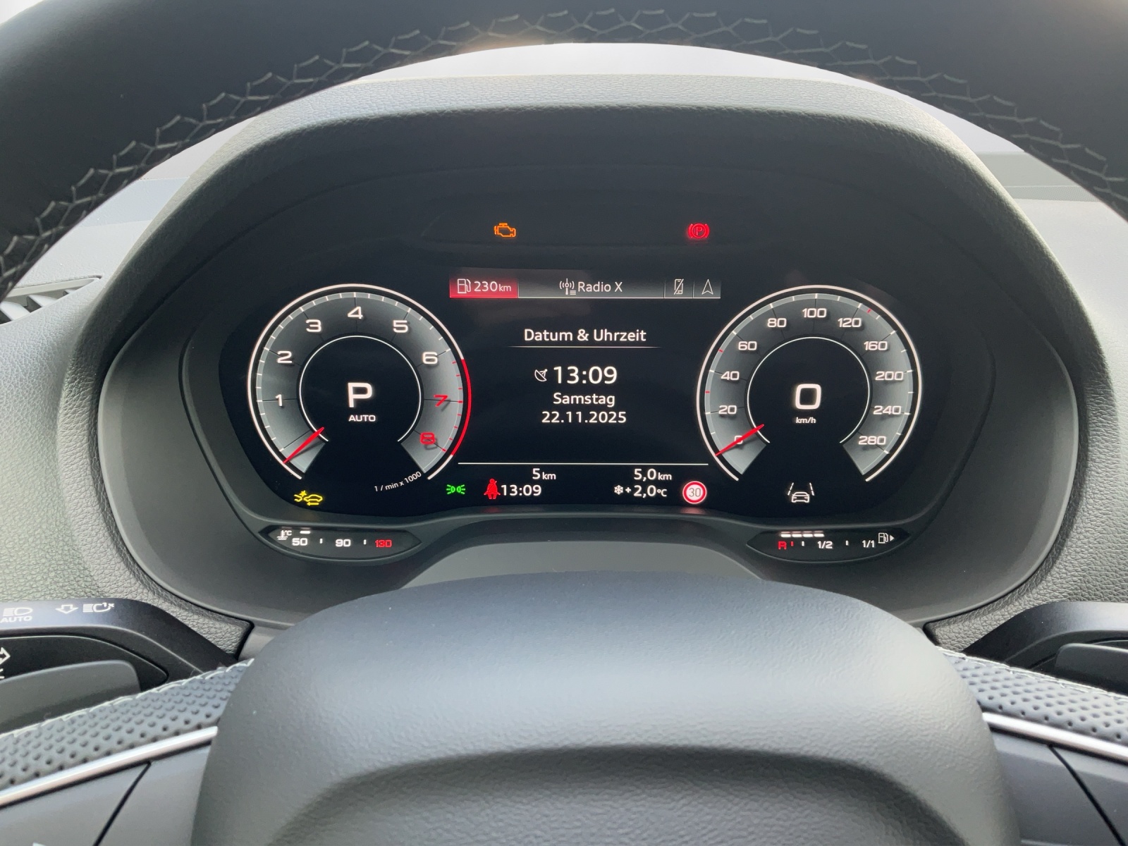 AUDI Q2 40 TFSI S line Attraction quattro S-tronic - 8