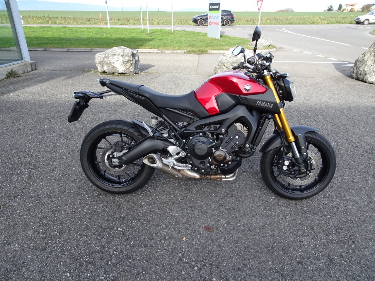 YAMAHA MT-09 ABS
