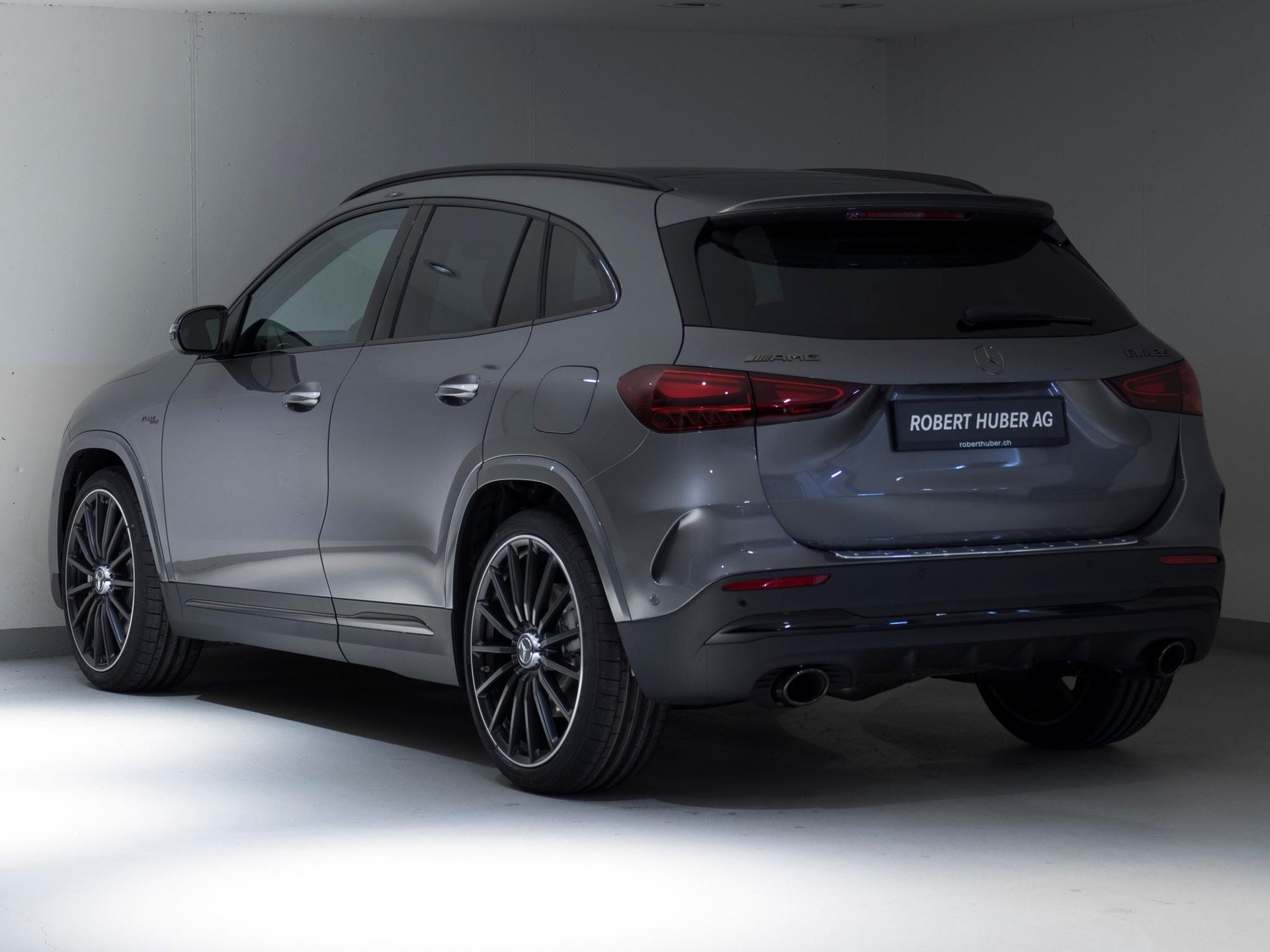 MERCEDES-BENZ GLA 35 AMG 4MATIC - 4