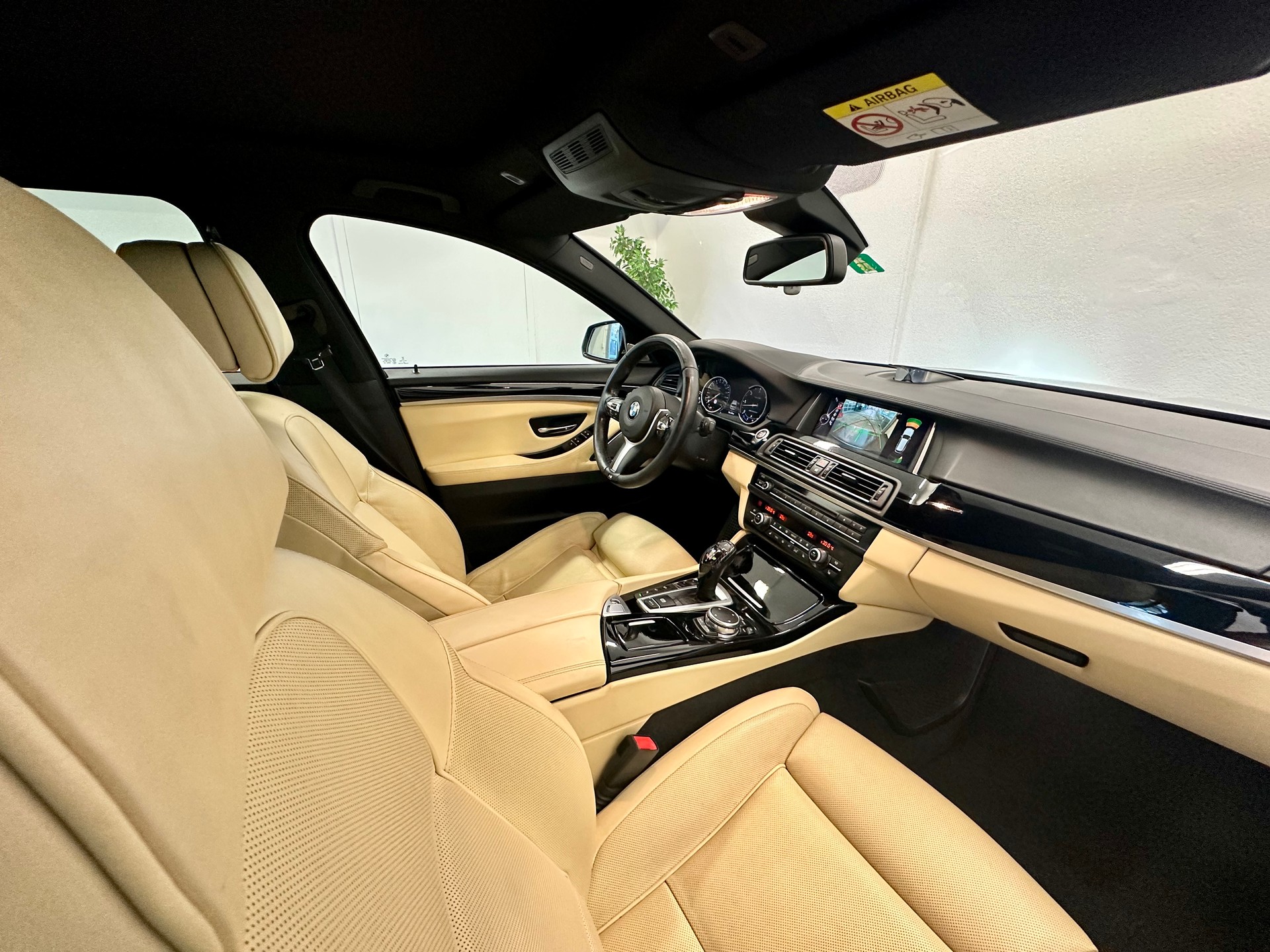 BMW M550d Touring xDrive Steptronic - 22