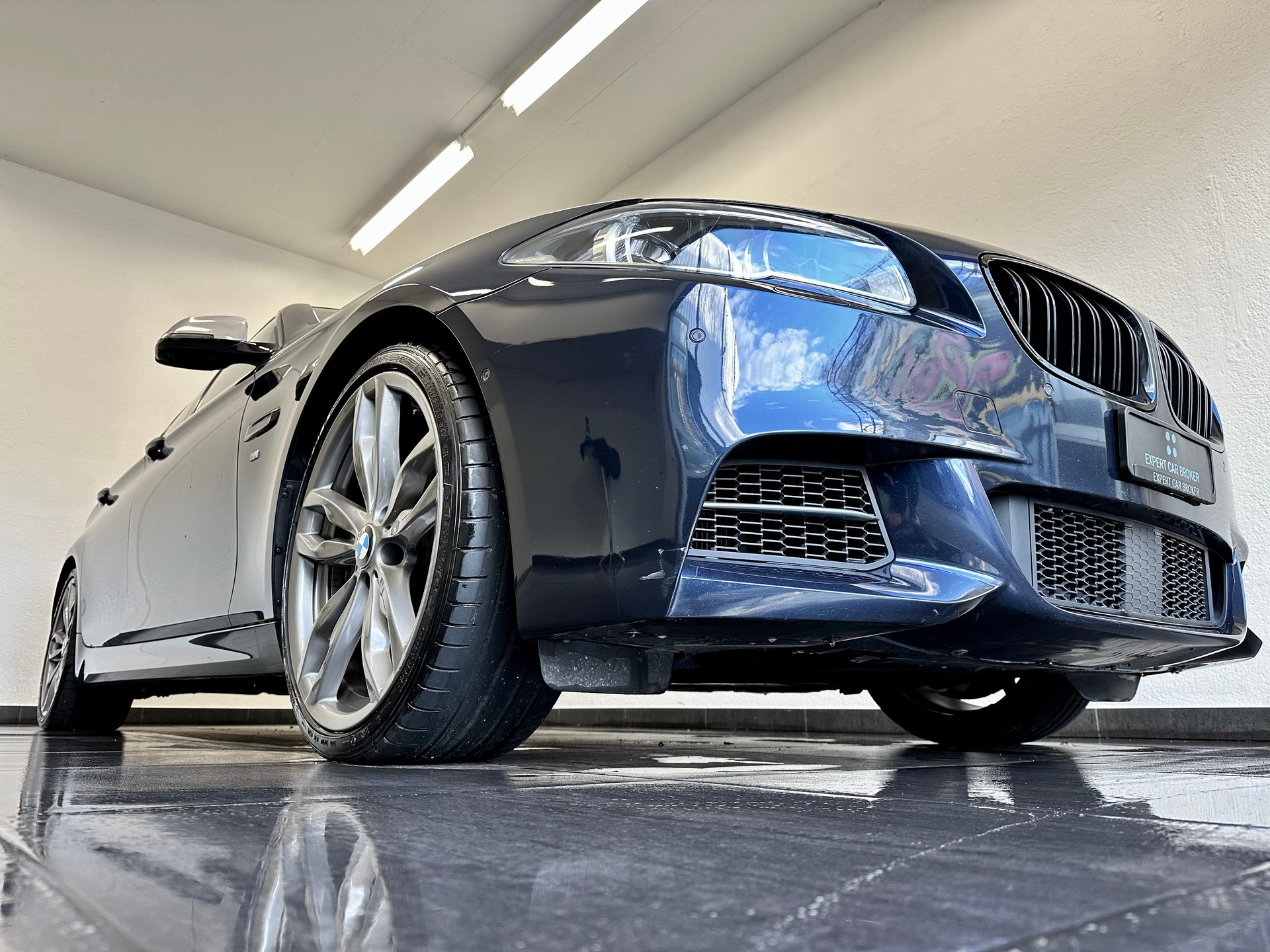 BMW M550d Touring xDrive Steptronic - 3