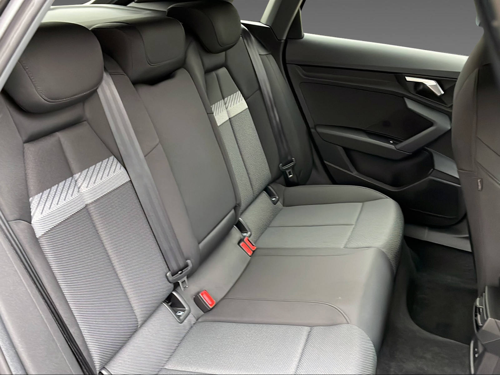 AUDI A3 Sportback 2.0 40 TFSI S Line quattro S-Tronic - 5