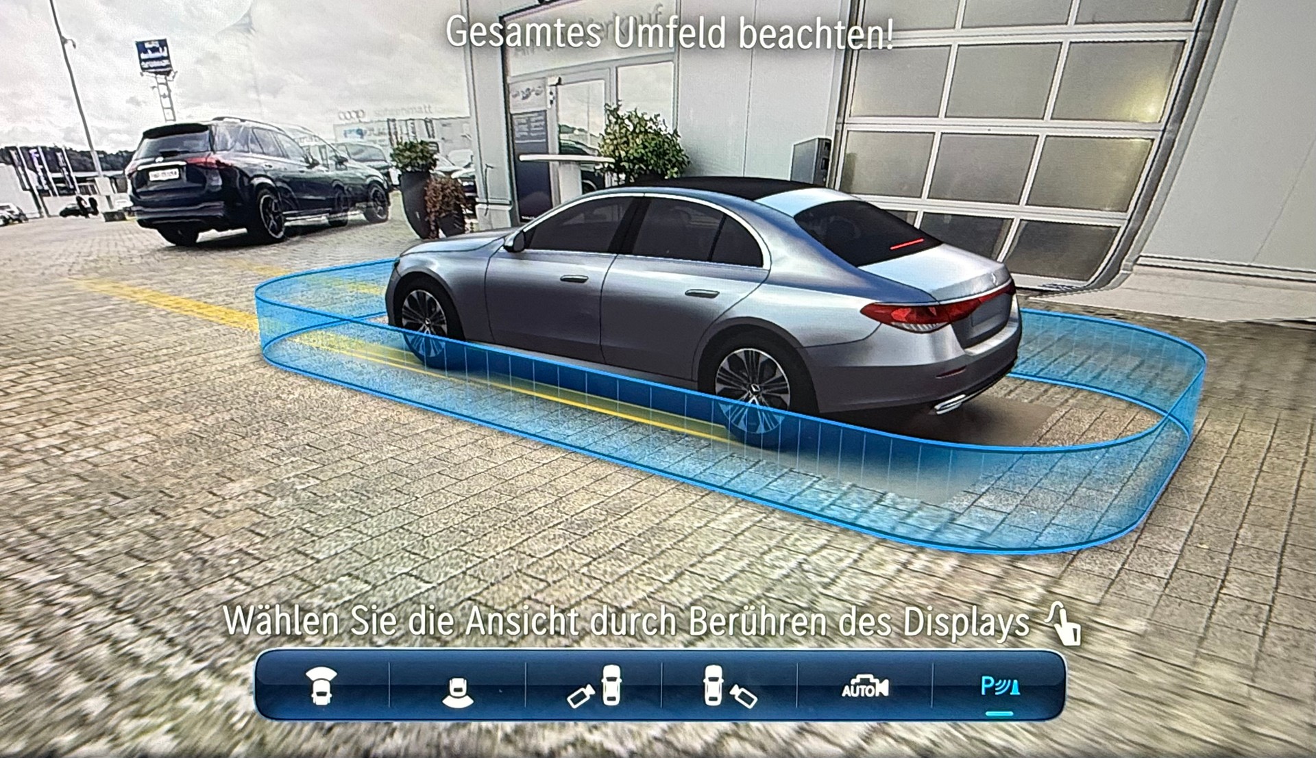 MERCEDES-BENZ E 200 EXCLUSIVE PREMIUM 9G-Tronic 4Matic - 11