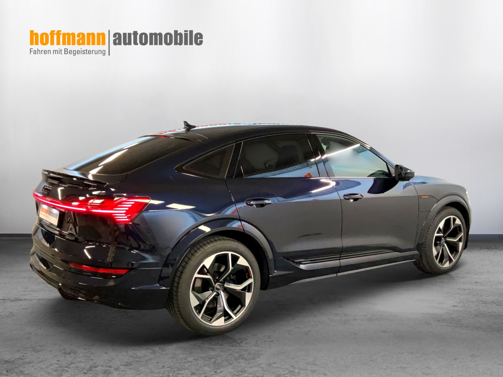 AUDI e-tron S Sportback quattro - 4