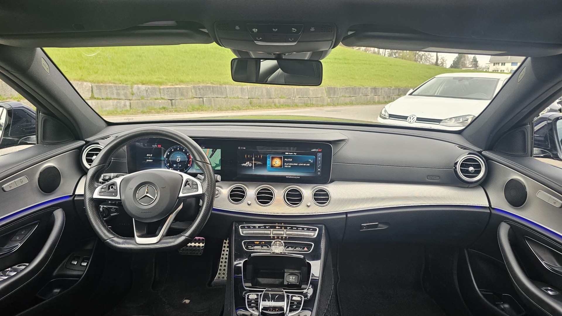 MERCEDES-BENZ E 250 AMG Line 9G-Tronic - 11