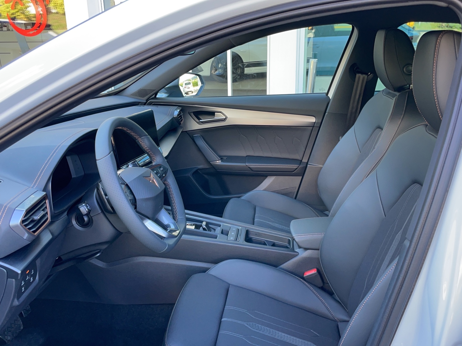 CUPRA Formentor 2.0 TSI 4Drive DSG - 6