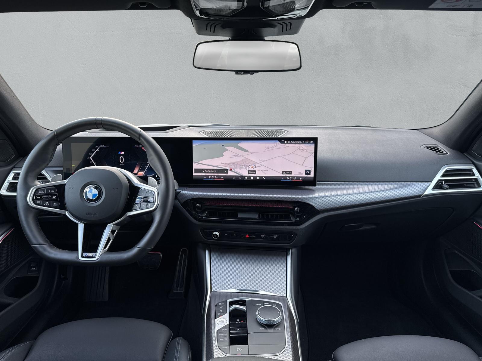 BMW 330i xDrive Touring M Sport ** Action de leasing à 1.9% ** 📍 - 13