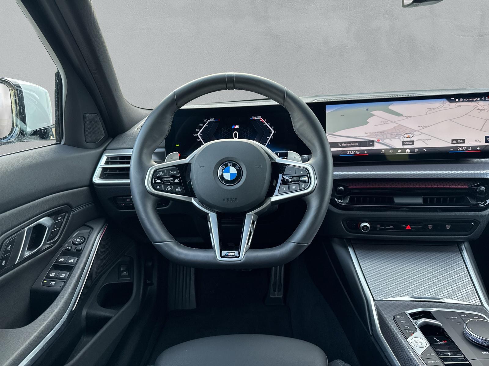 BMW 330i xDrive Touring M Sport ** Action de leasing à 1.9% ** 📍 - 16