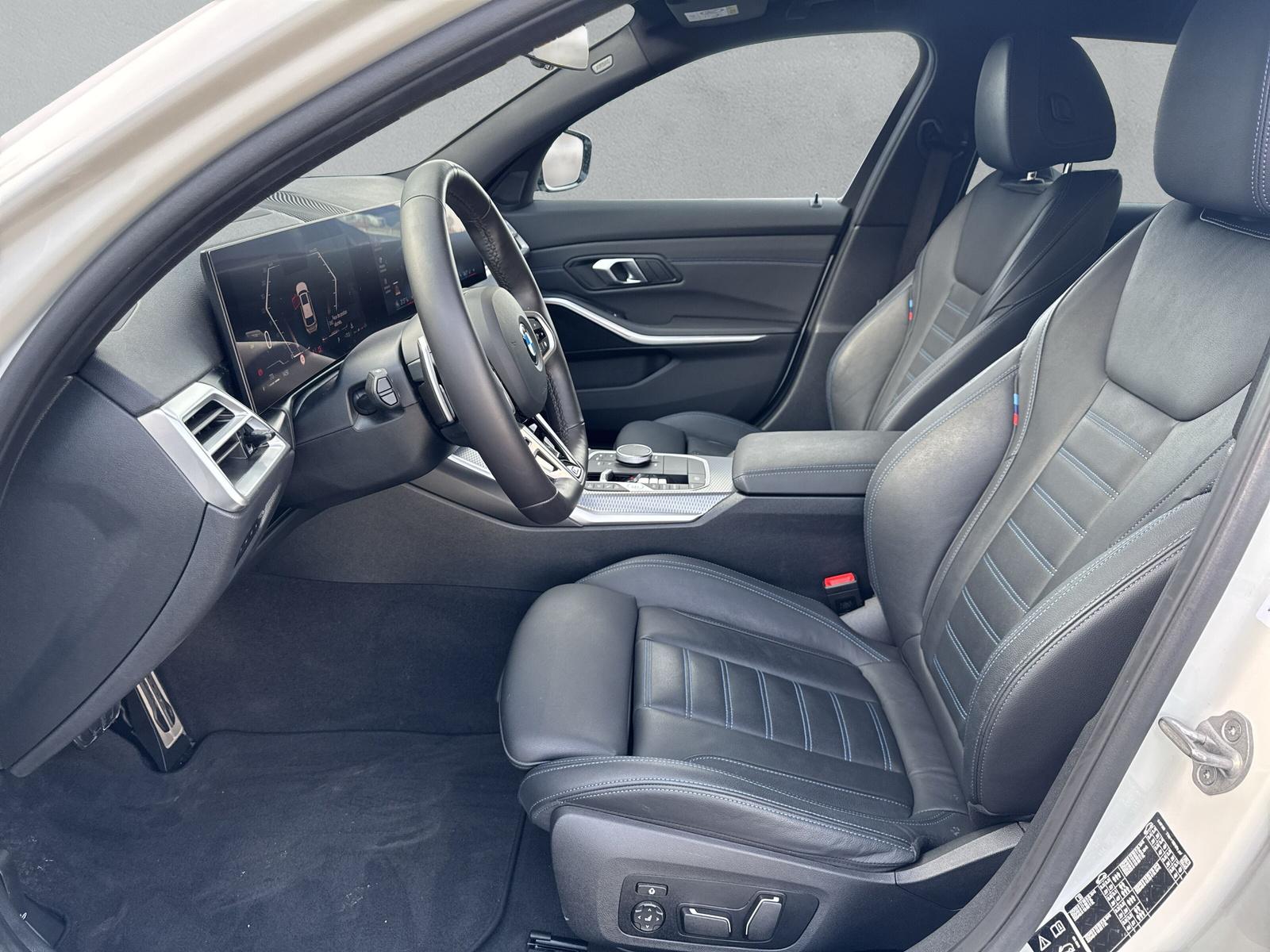 BMW 330i xDrive Touring M Sport ** Action de leasing à 1.9% ** 📍 - 11