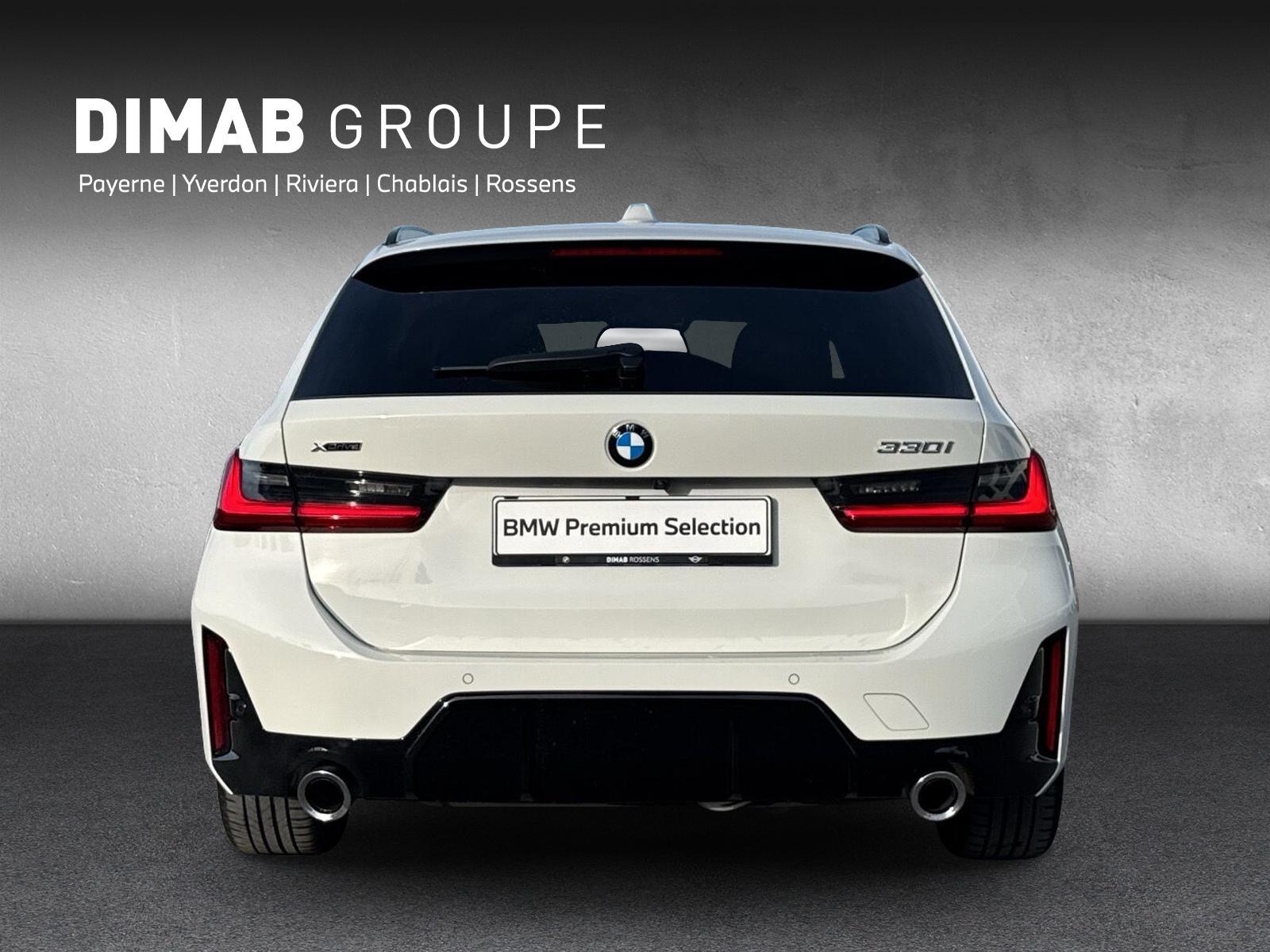 BMW 330i xDrive Touring M Sport ** Action de leasing à 1.9% ** 📍 - 4