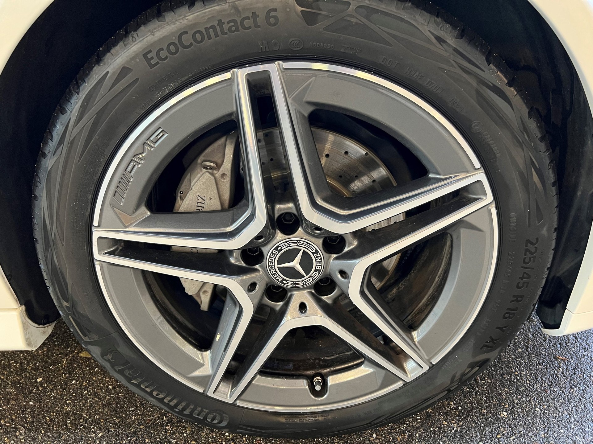 MERCEDES-BENZ C 200 AMG Line - 21