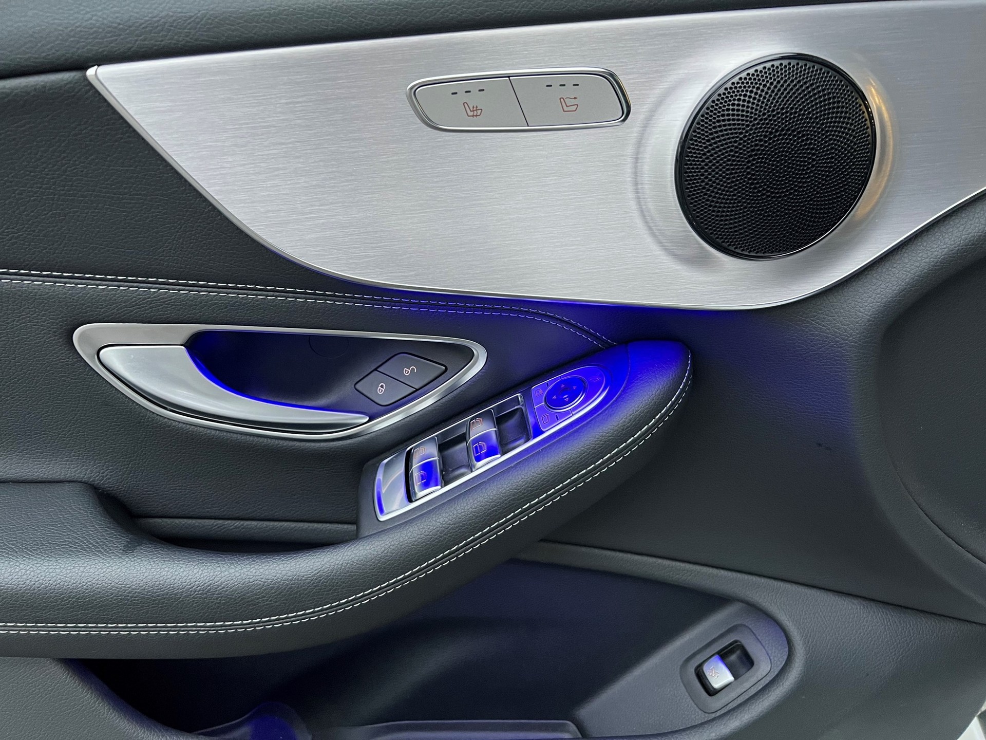 MERCEDES-BENZ C 200 AMG Line - 14