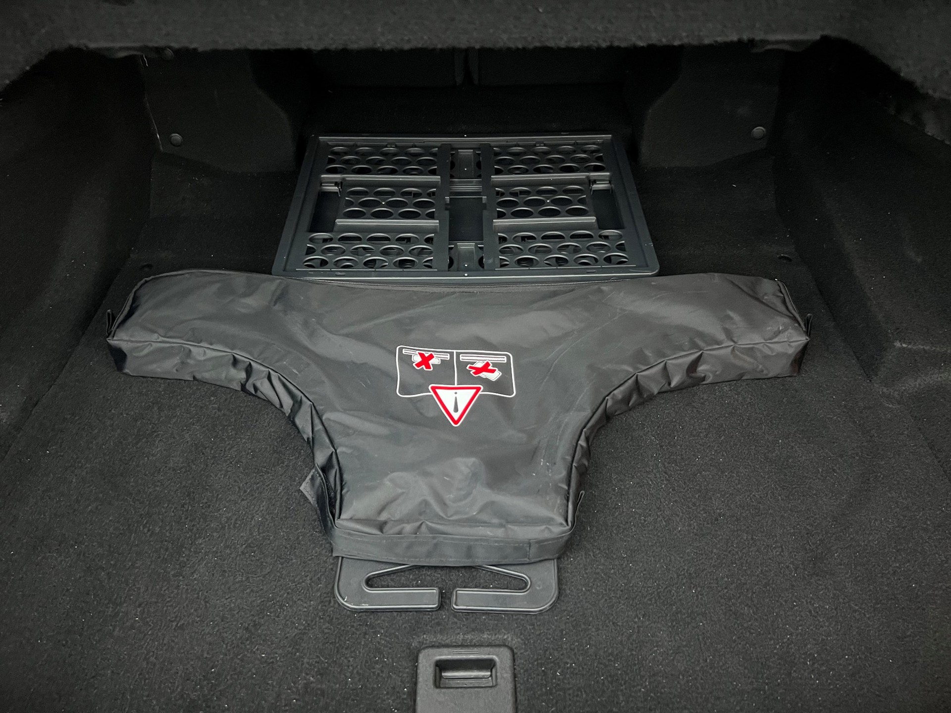 MERCEDES-BENZ C 200 AMG Line - 22