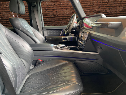 MERCEDES-BENZ G 63 AMG - 12