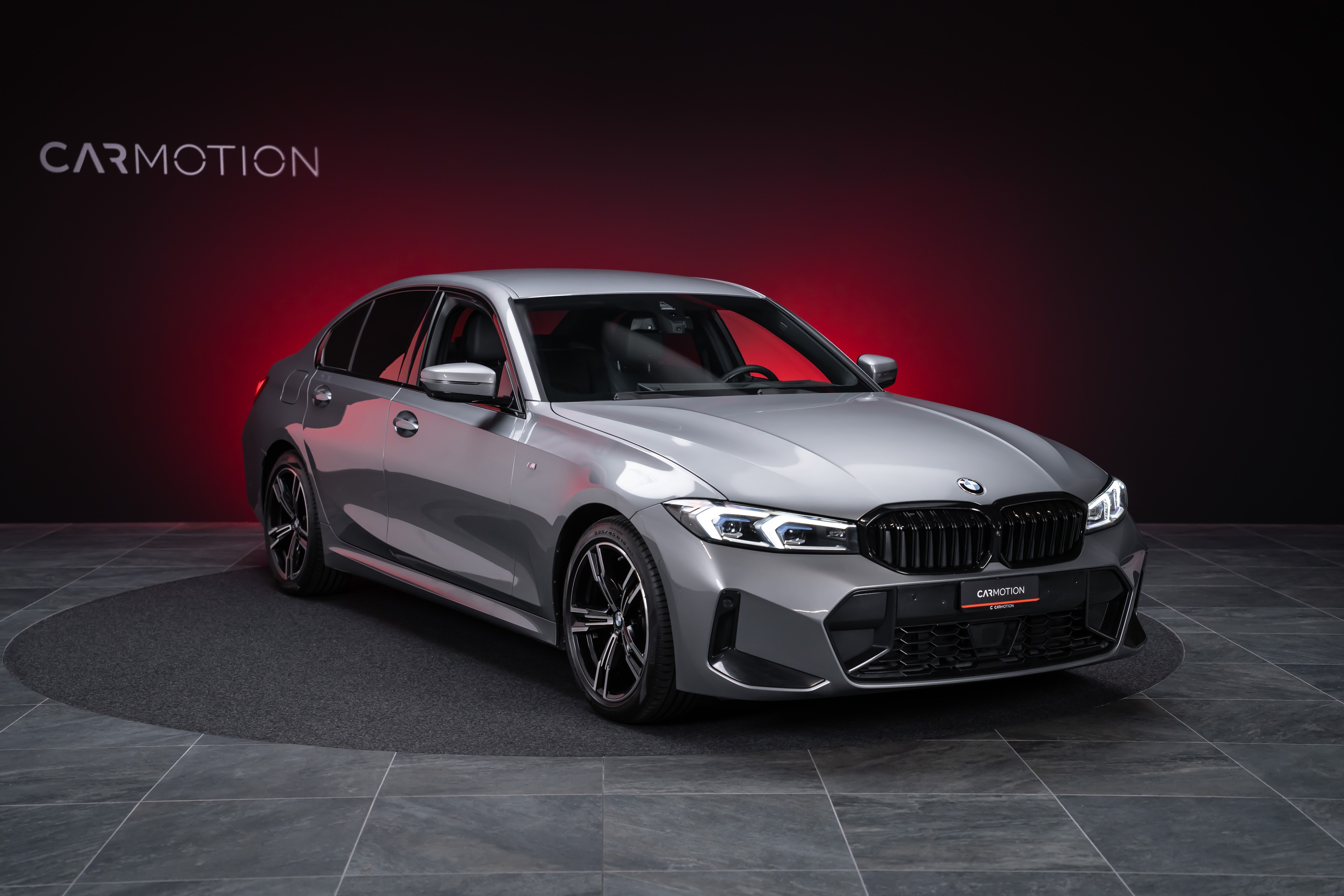 320d xDrive SAG M Sport / 360°Kamera / HeadUp / el.Sitze