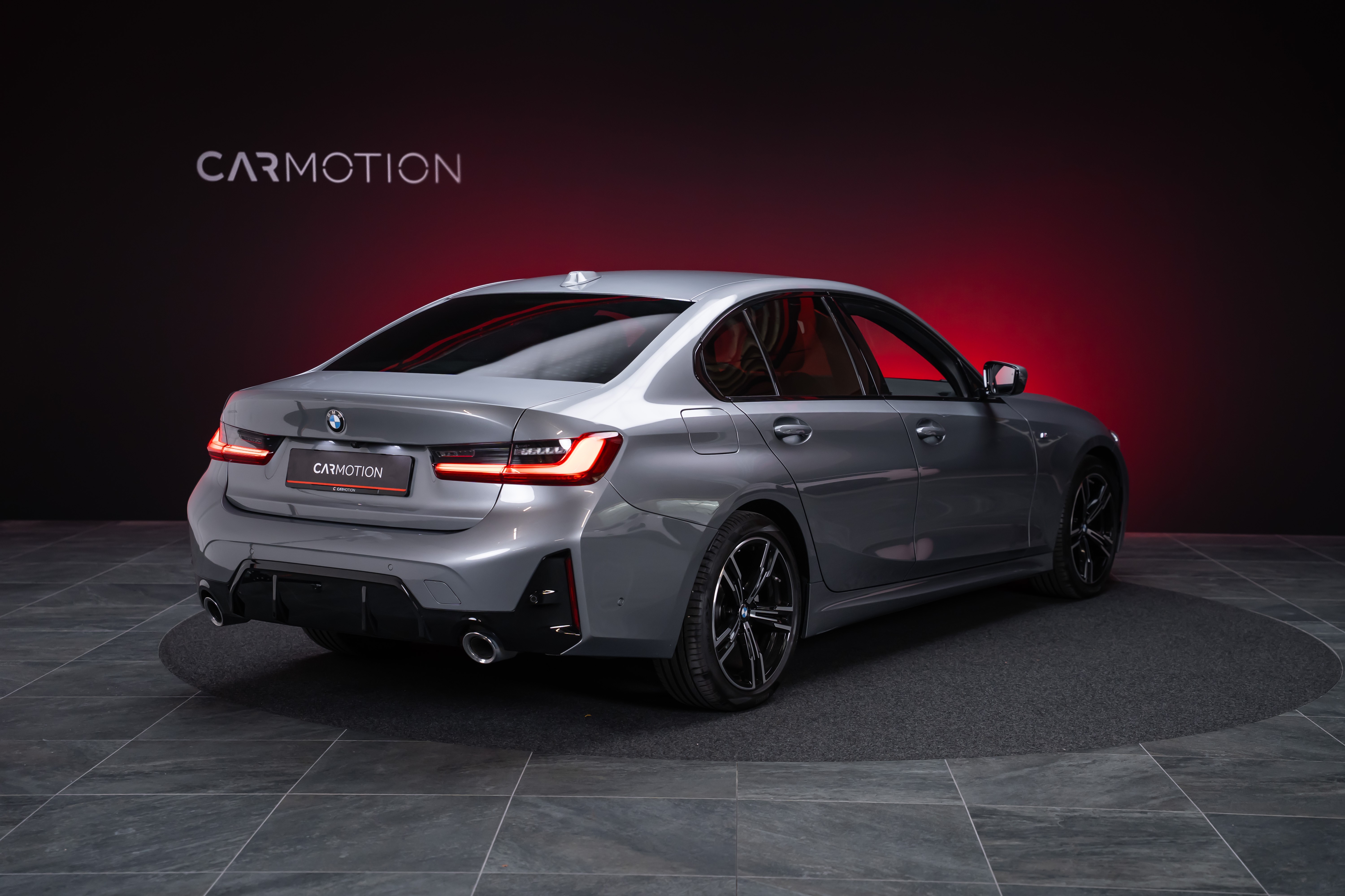 320d xDrive SAG M Sport / 360°Kamera / HeadUp / el.Sitze