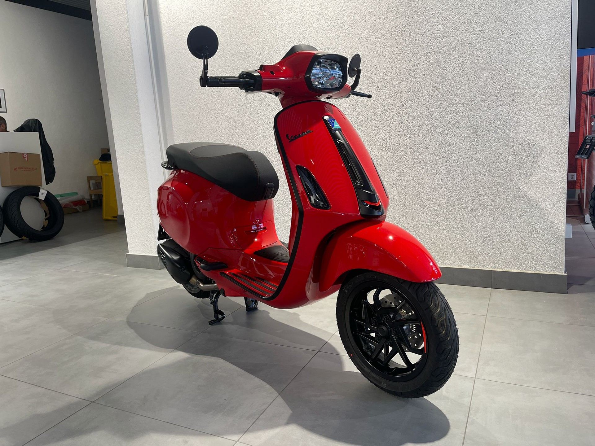 PIAGGIO Vespa 125 Sprint 3V Sport ABS - 1