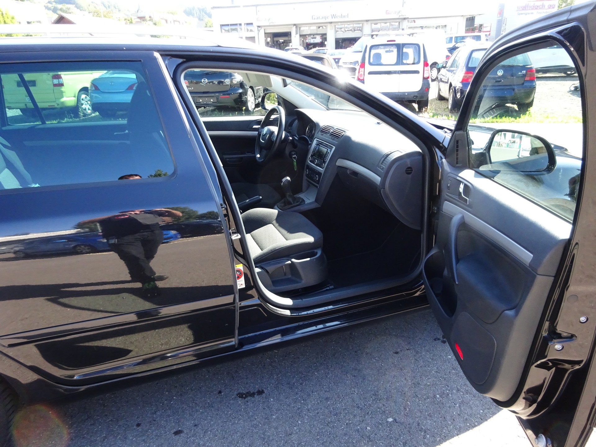 SKODA Octavia Combi 1.8 TSI Elegance - 4