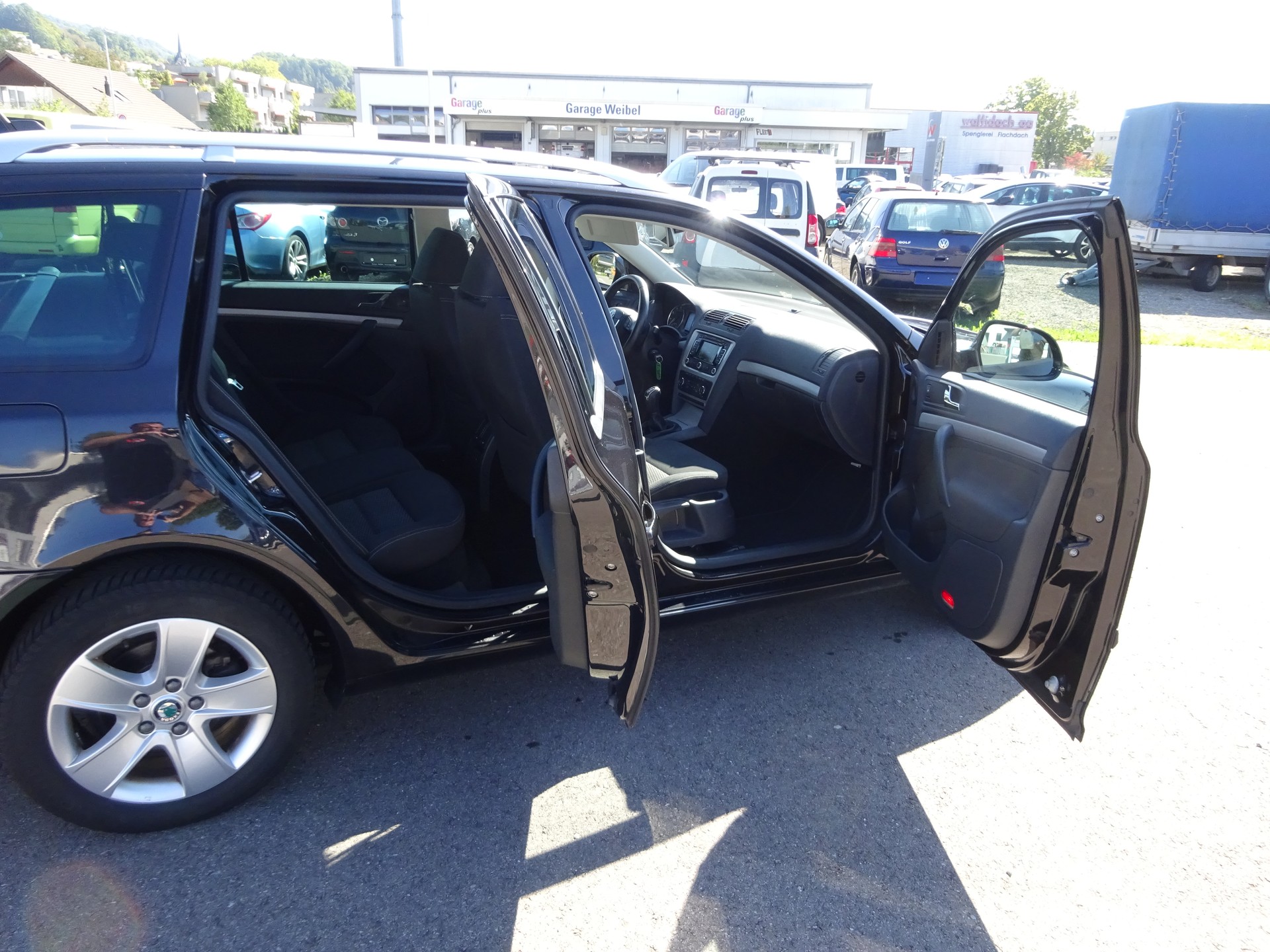 SKODA Octavia Combi 1.8 TSI Elegance - 5