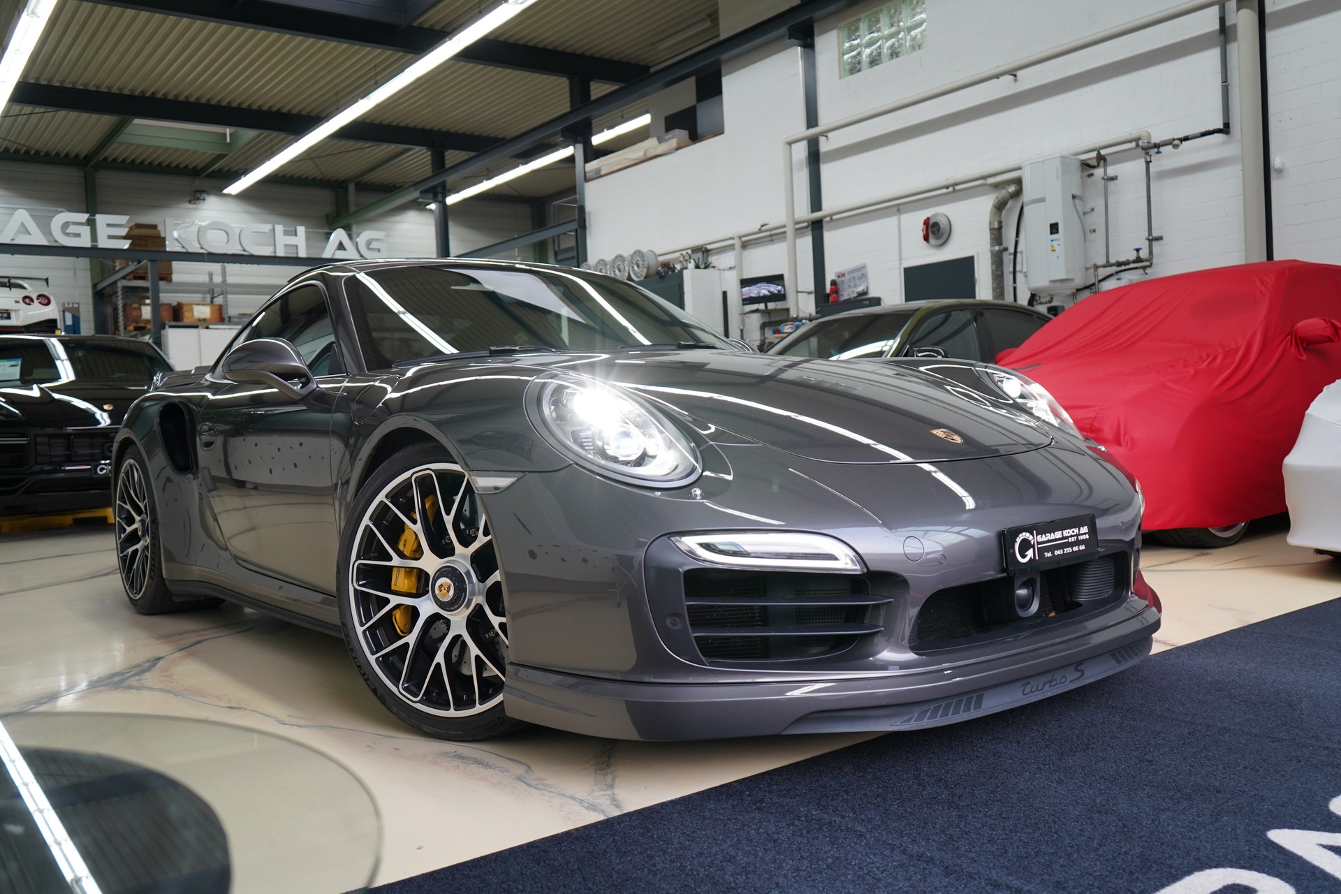 PORSCHE 911 Turbo S PDK TECHART 620PS - 14