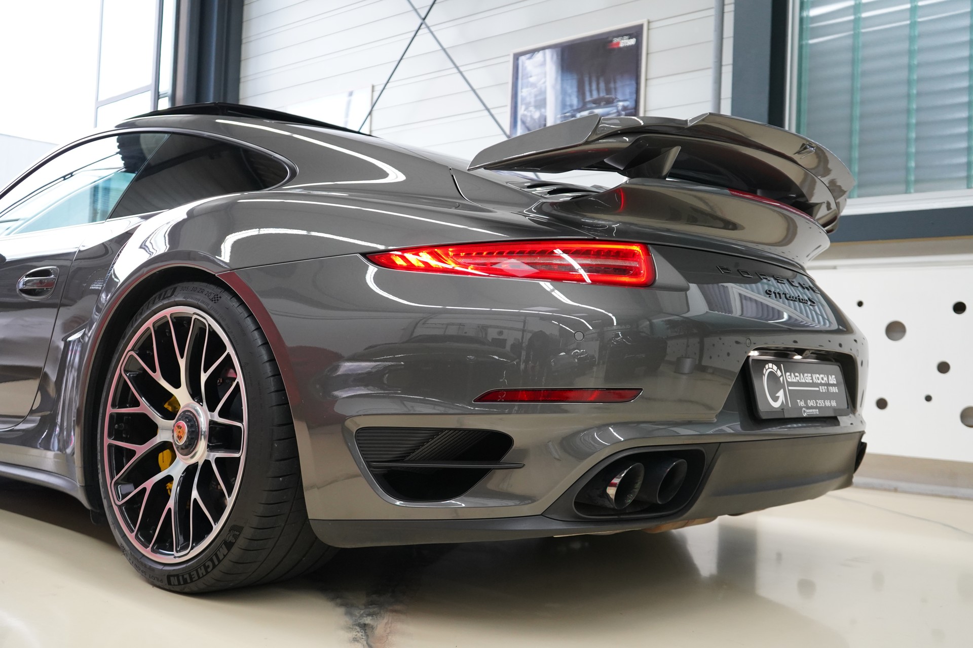 PORSCHE 911 Turbo S PDK TECHART 620PS - 8