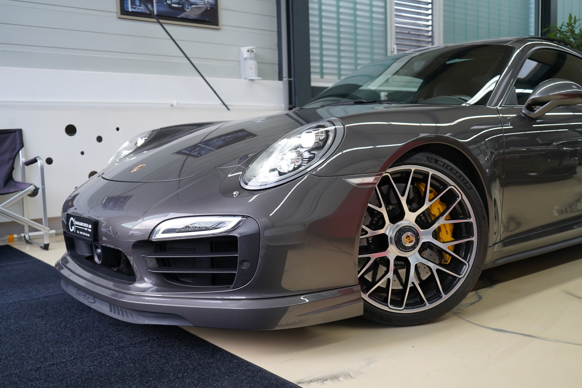 PORSCHE 911 Turbo S PDK TECHART 620PS - 4