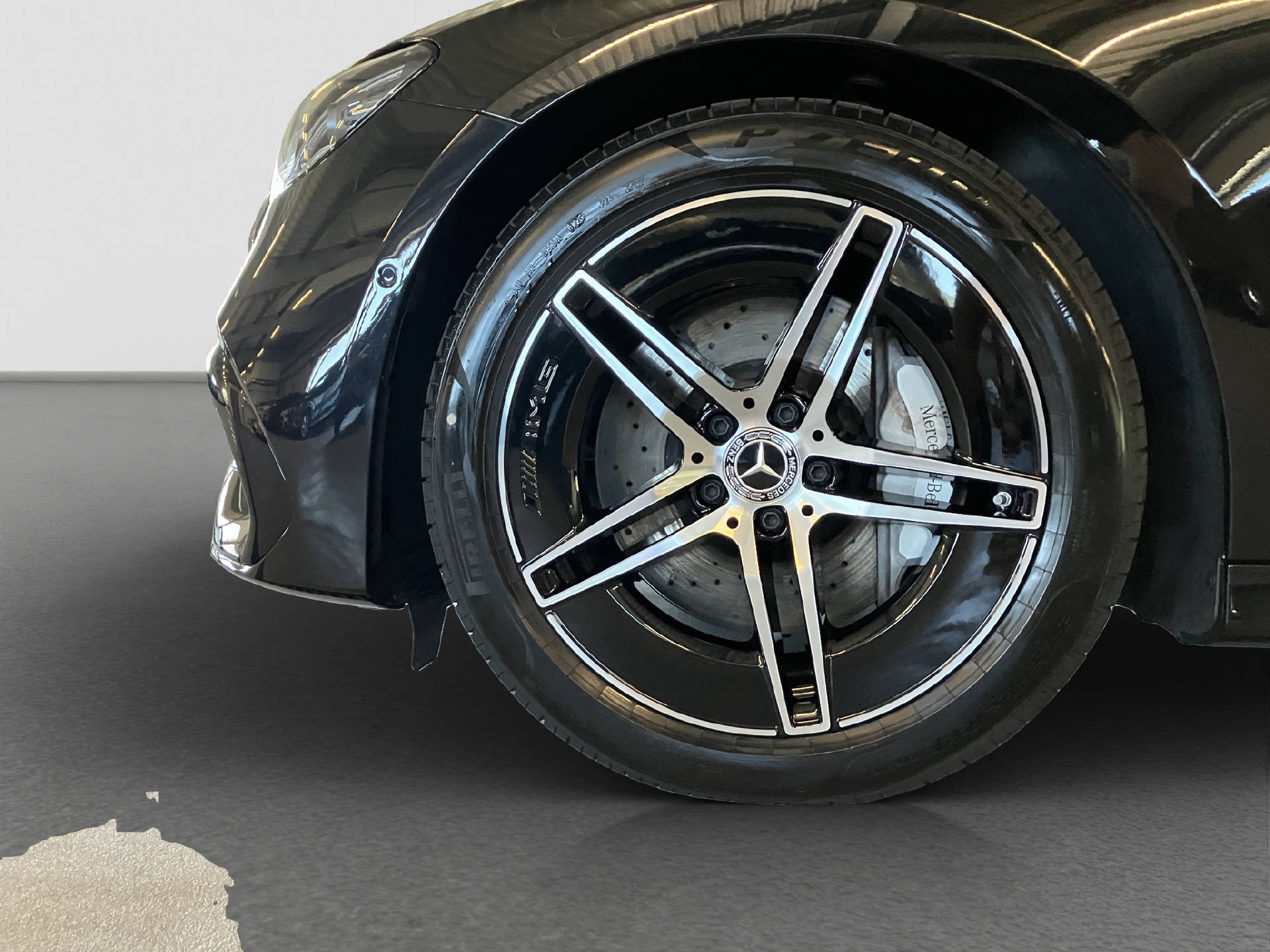 MERCEDES-BENZ E 200 AMG Line 4MATIC Kombi - 6