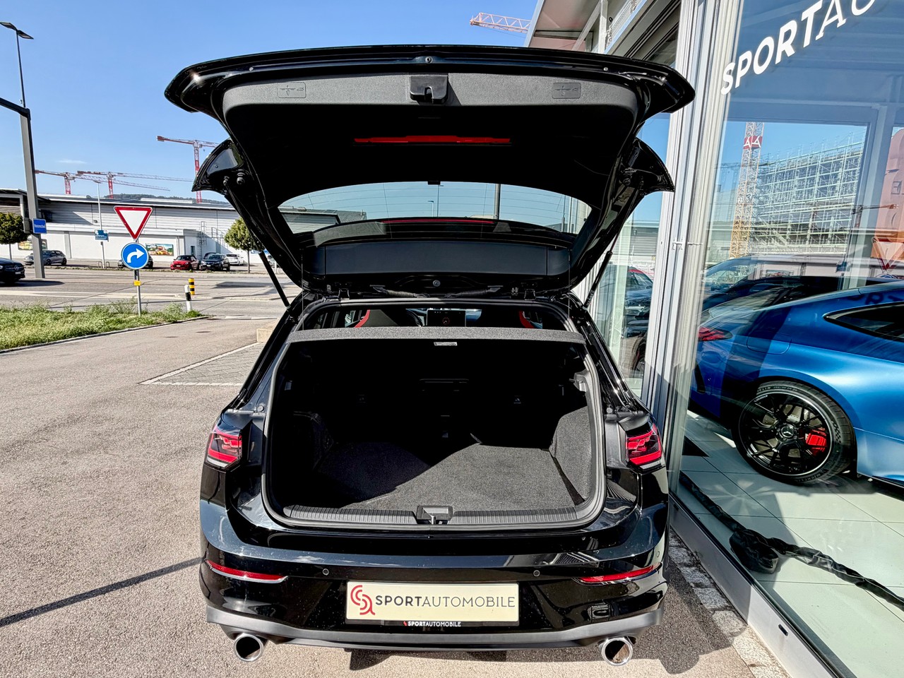 VW Golf 2.0 TSI GTI DSG, Bild 12
