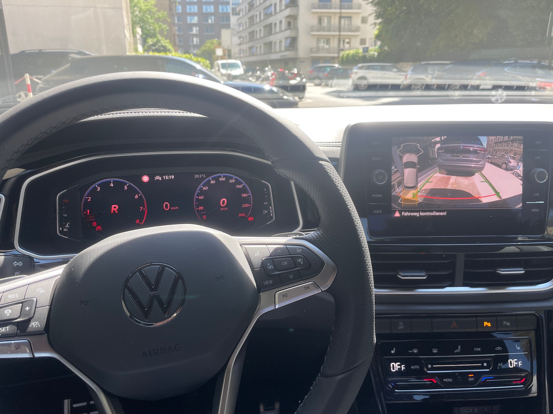 VW T-Roc 1.5 TSI EVO R-Line DSG - 6