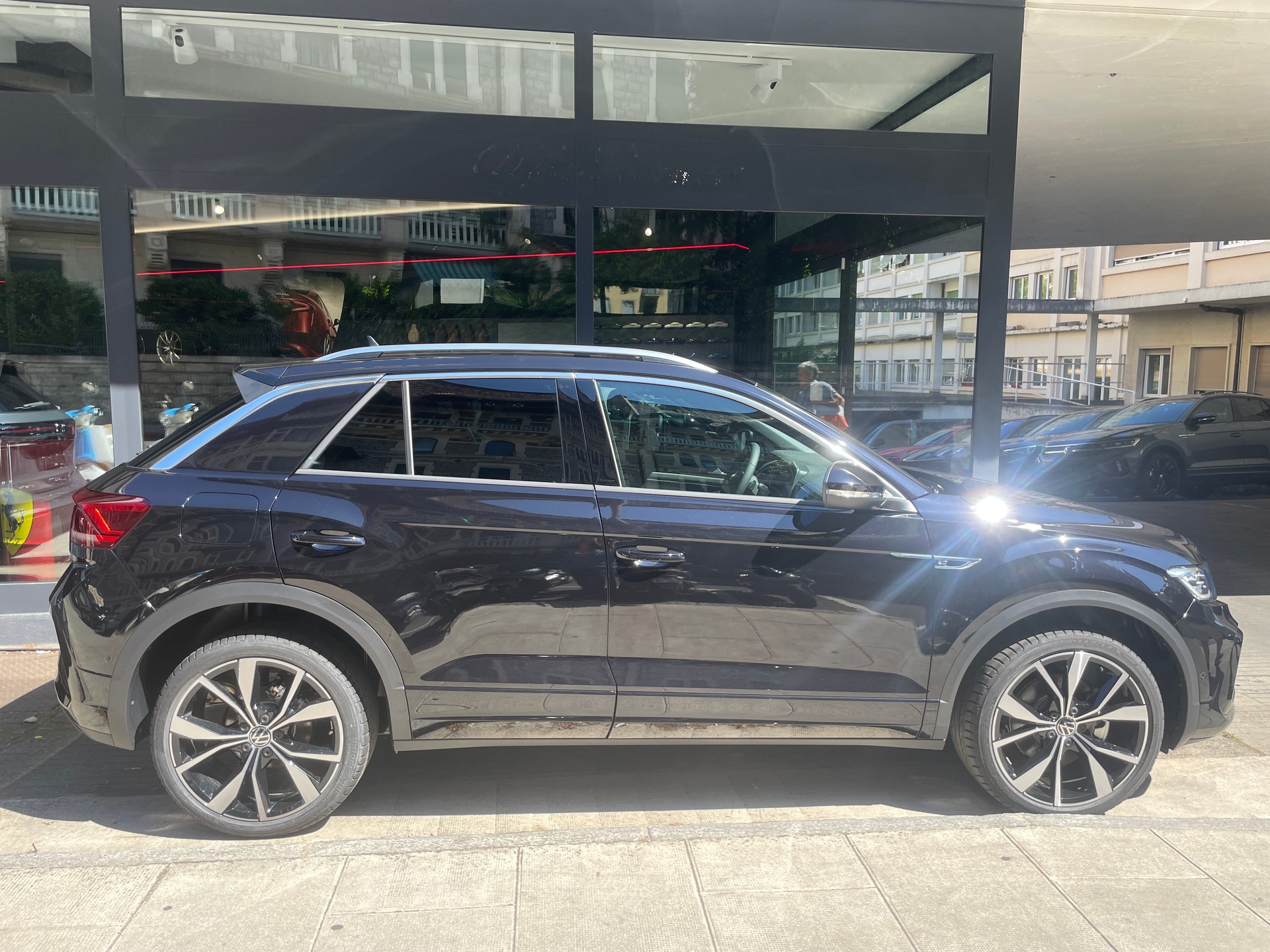 VW T-Roc 1.5 TSI EVO R-Line DSG - 3