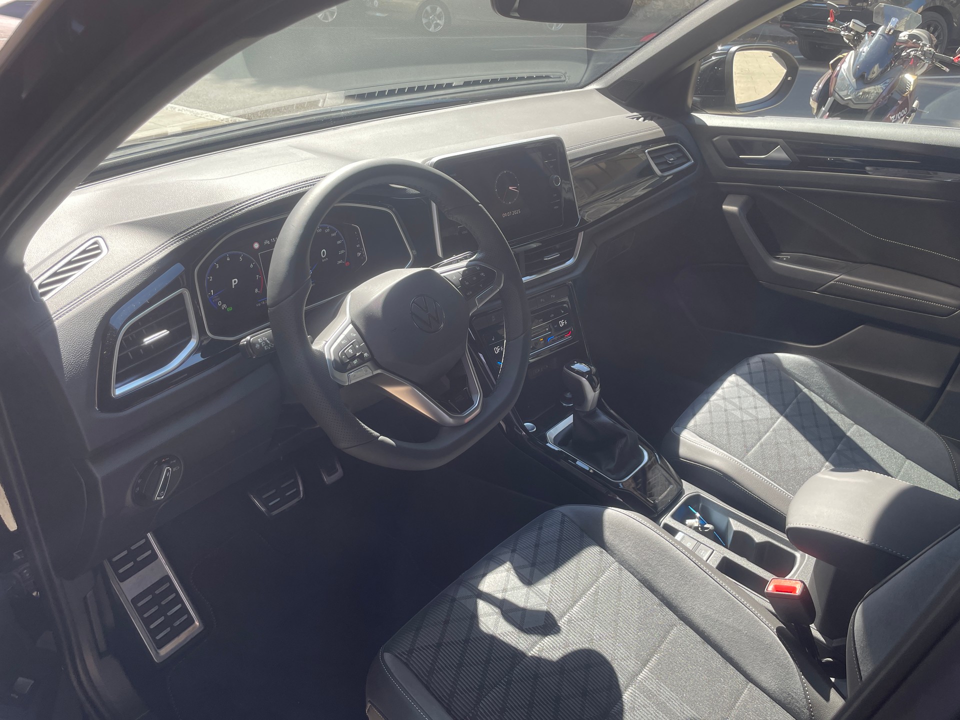 VW T-Roc 1.5 TSI EVO R-Line DSG - 7