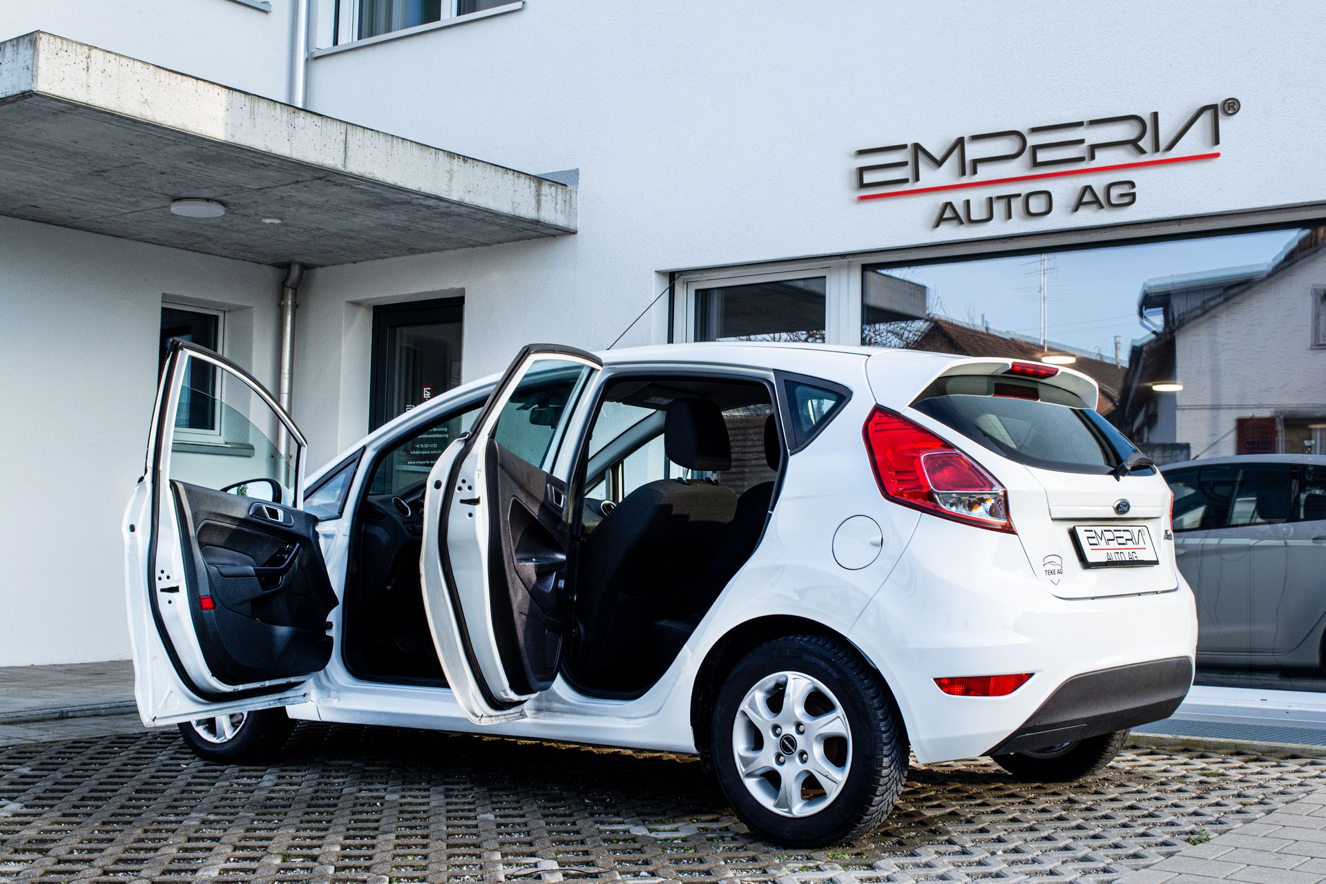 FORD Fiesta 1.6 Ti-VCT Titanium PowerShift - 5