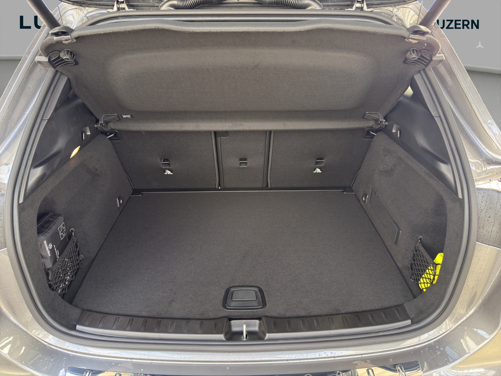 MERCEDES-BENZ GLA 200 Night Star 7G-DCT - 14