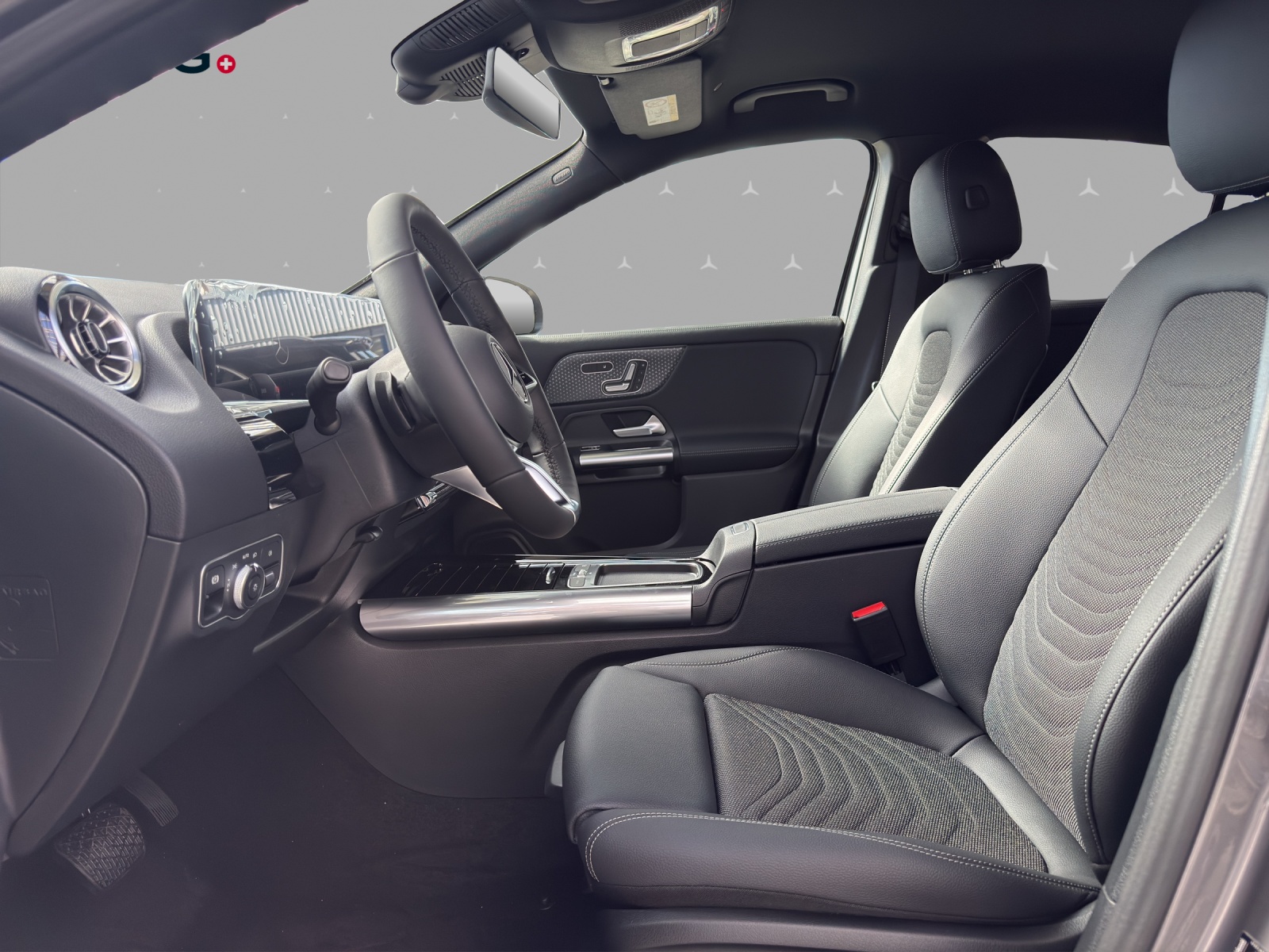 MERCEDES-BENZ GLA 200 Night Star 7G-DCT - 8