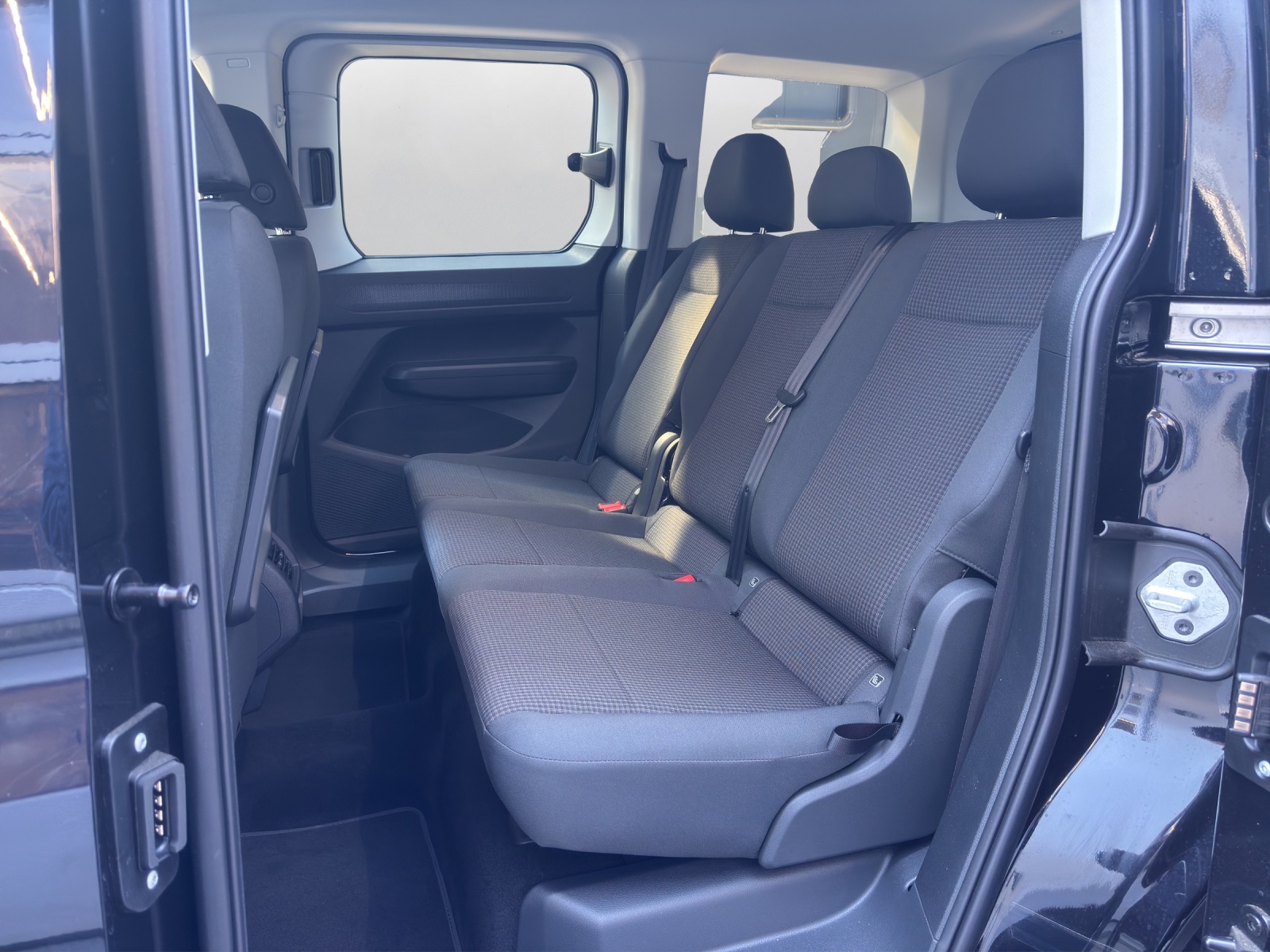 VW Caddy Liberty 1.5 TSI Plug in Hybrid DSG - 11