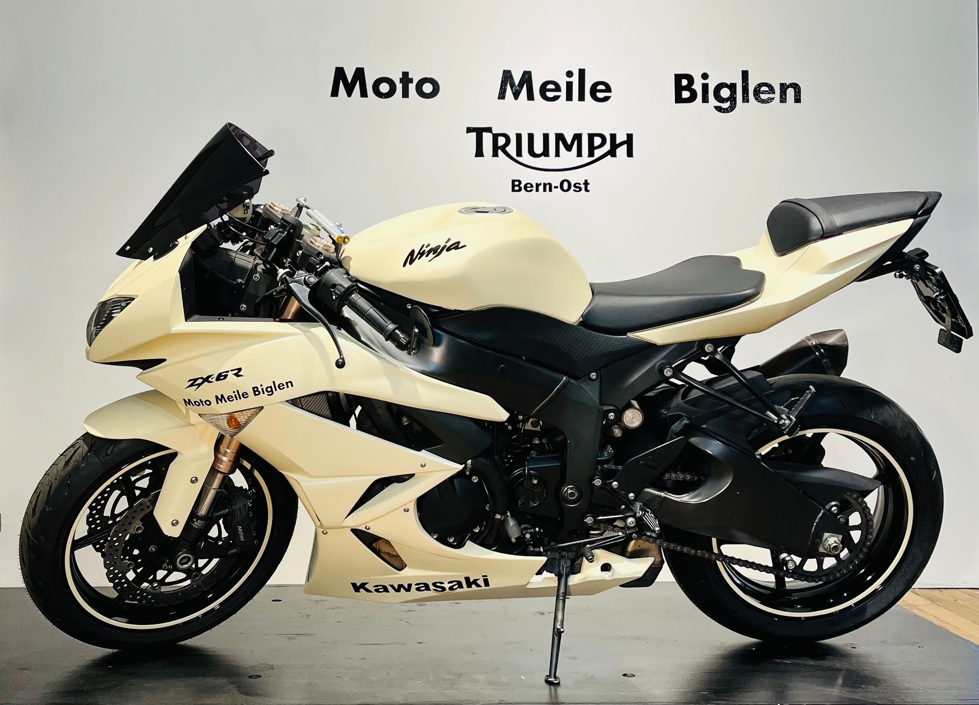 KAWASAKI Ninja ZX-6R - 6
