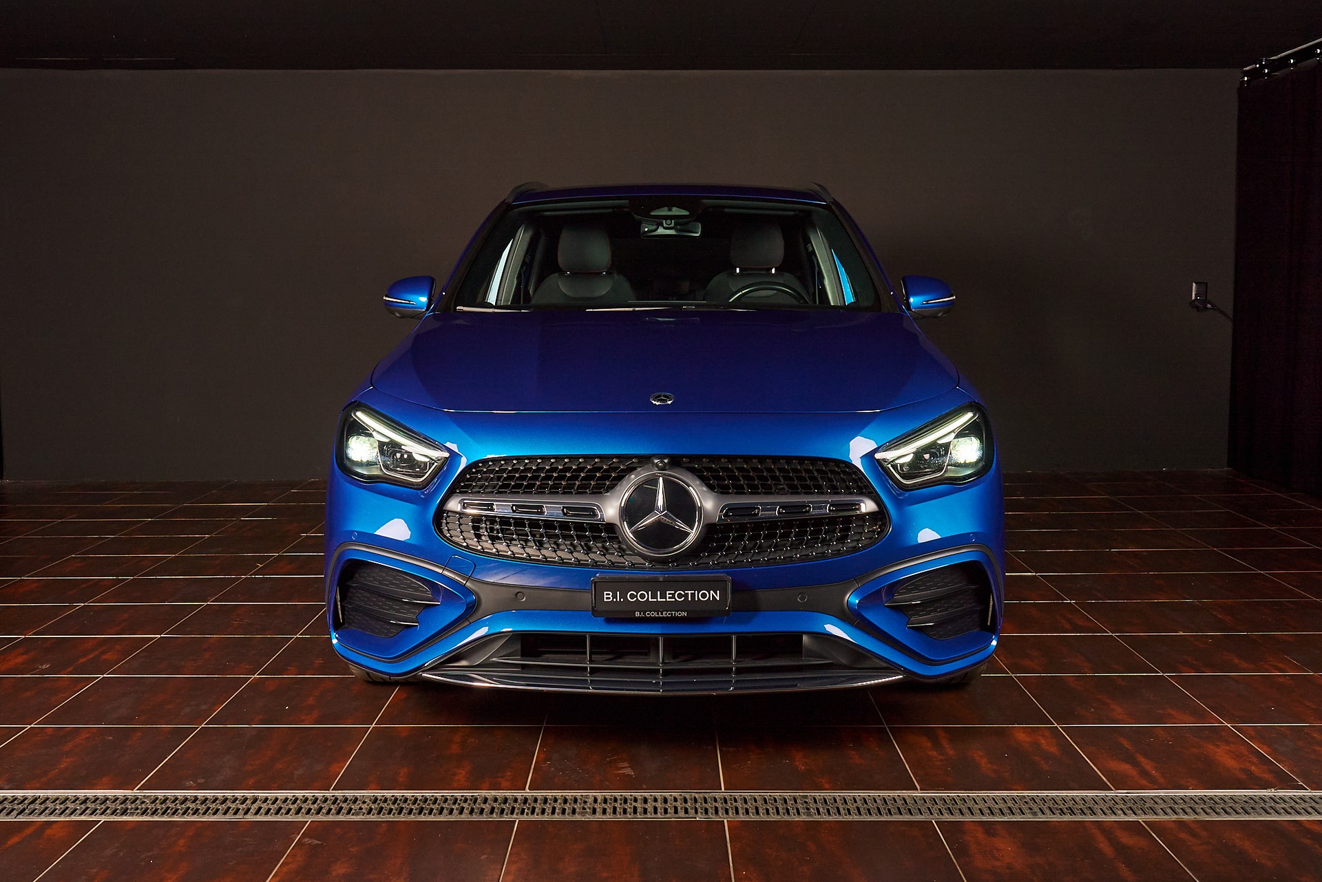 MERCEDES-BENZ GLA 220d 4Matic 8G-DCT - 5