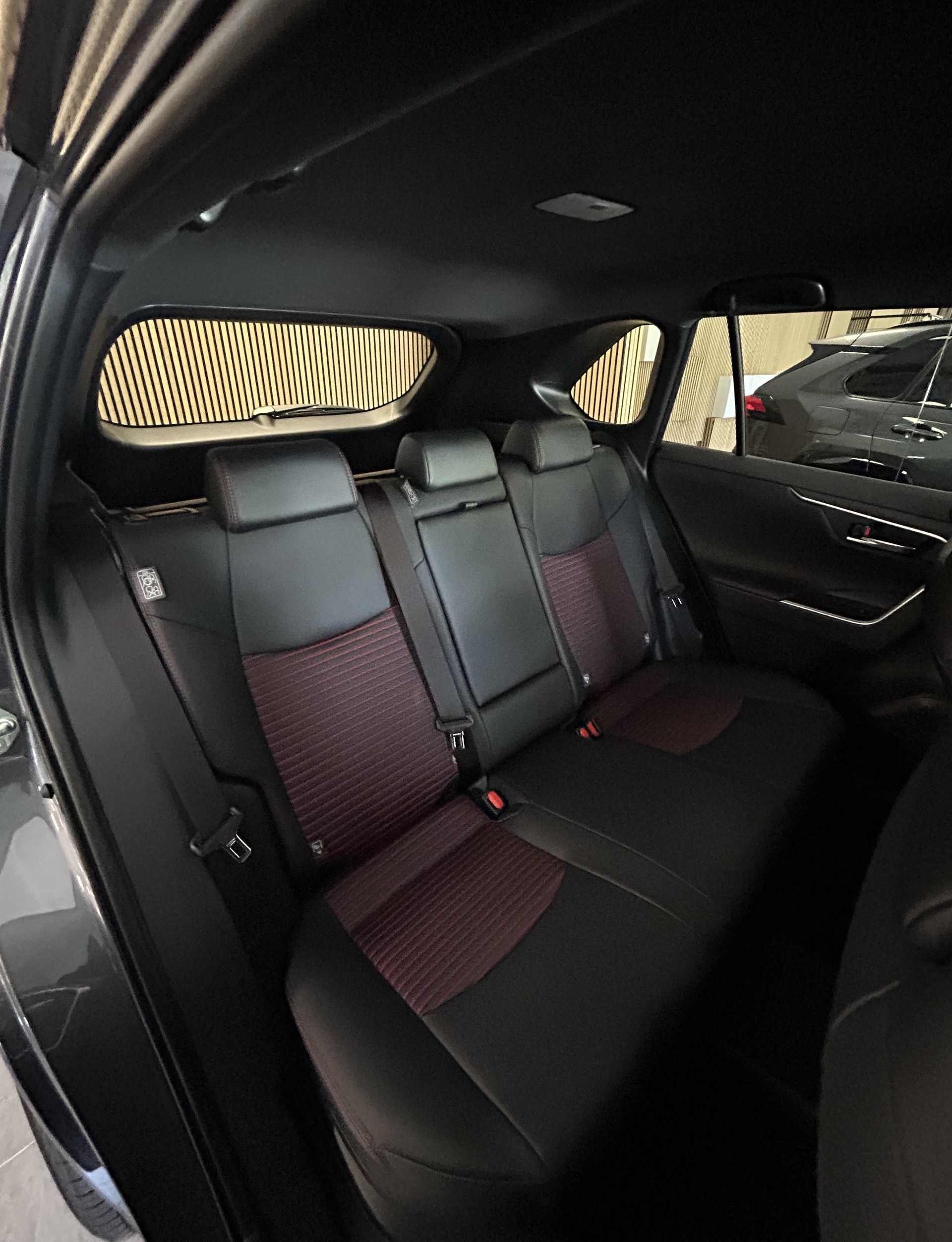 SUZUKI Across 2.5 PHEV Compact Top 4x4 - 18