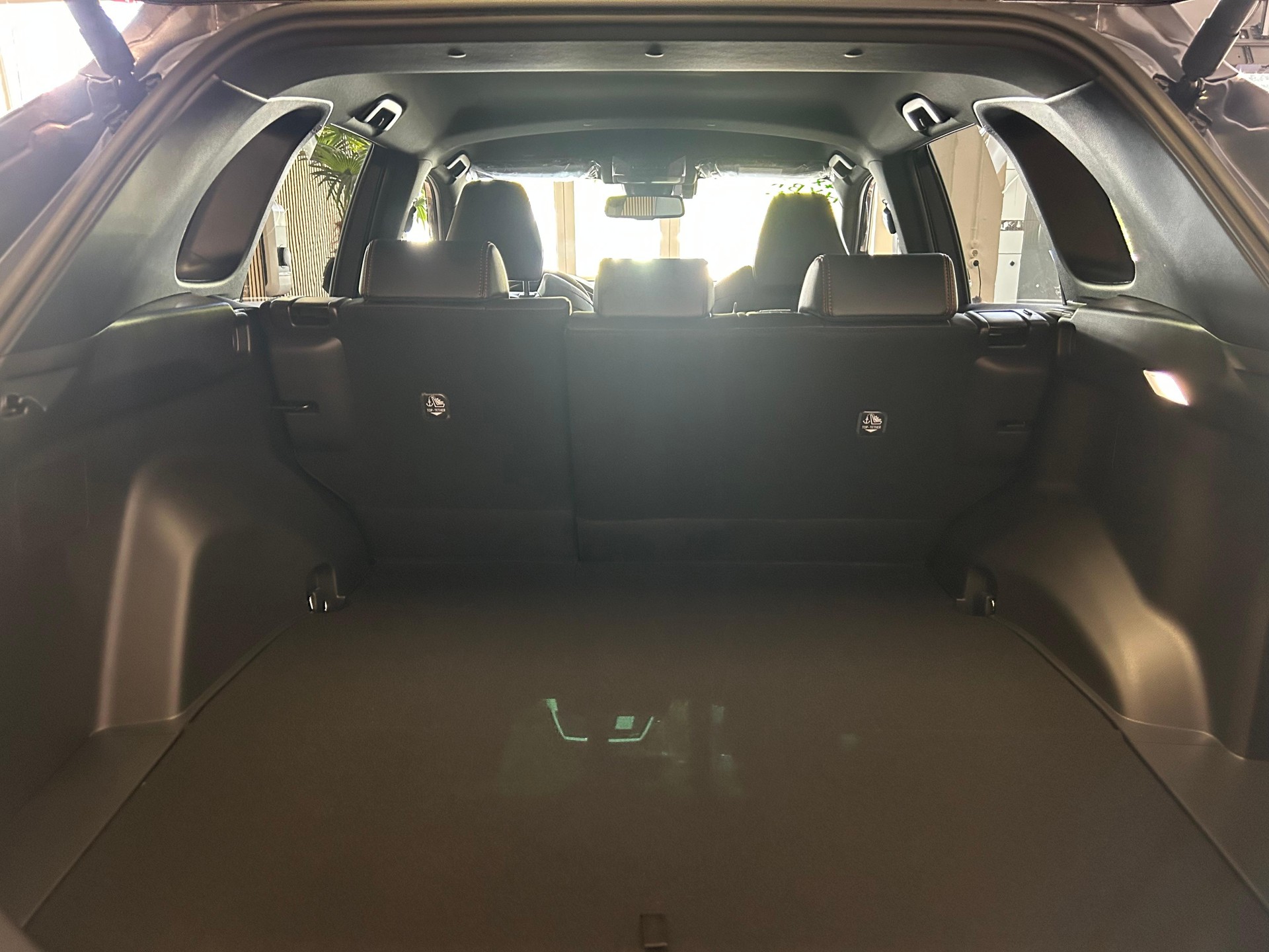 SUZUKI Across 2.5 PHEV Compact Top 4x4 - 19