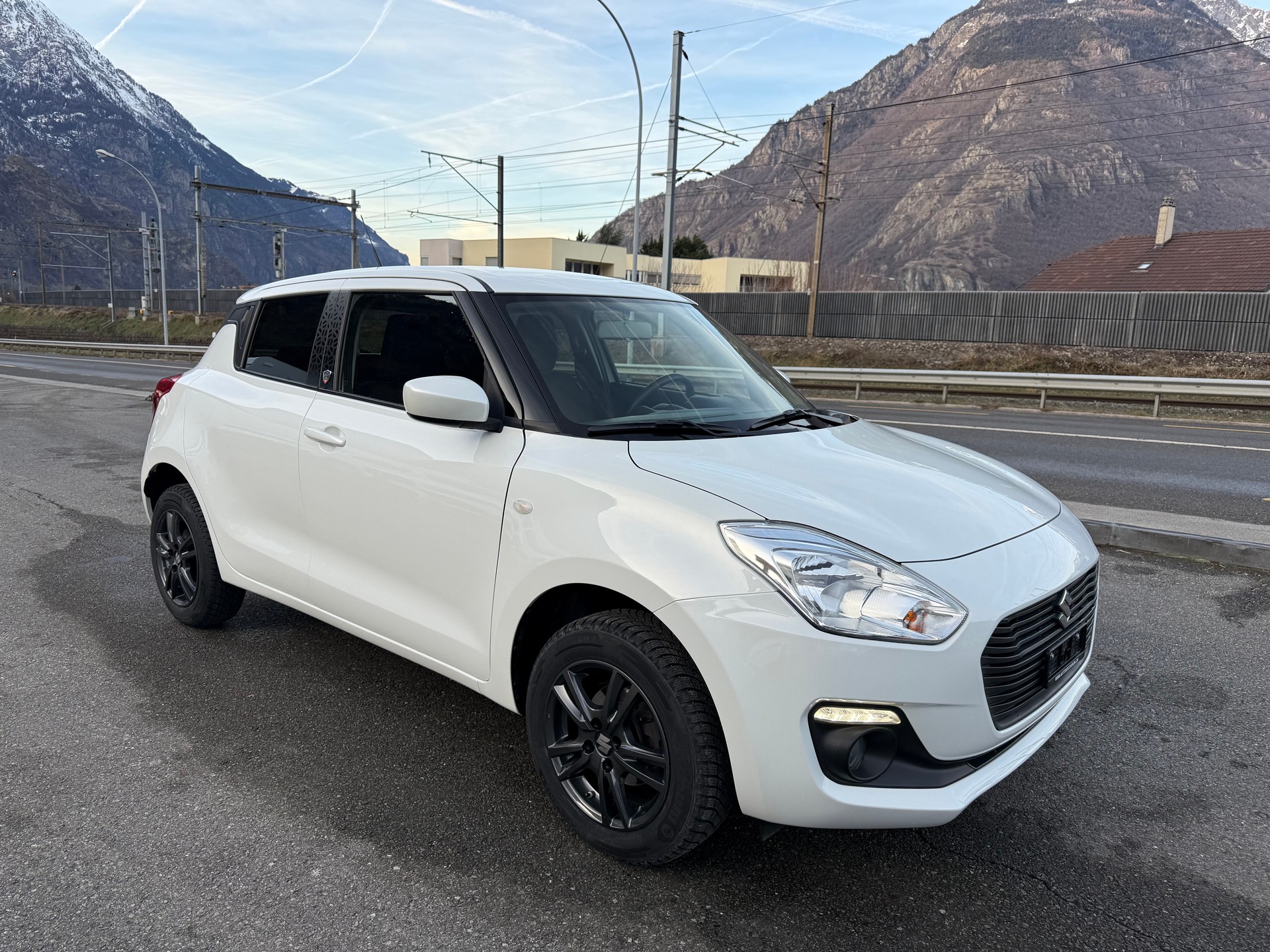 SUZUKI Swift 1.2i Piz Sulai Allgrip 4x4 - 5