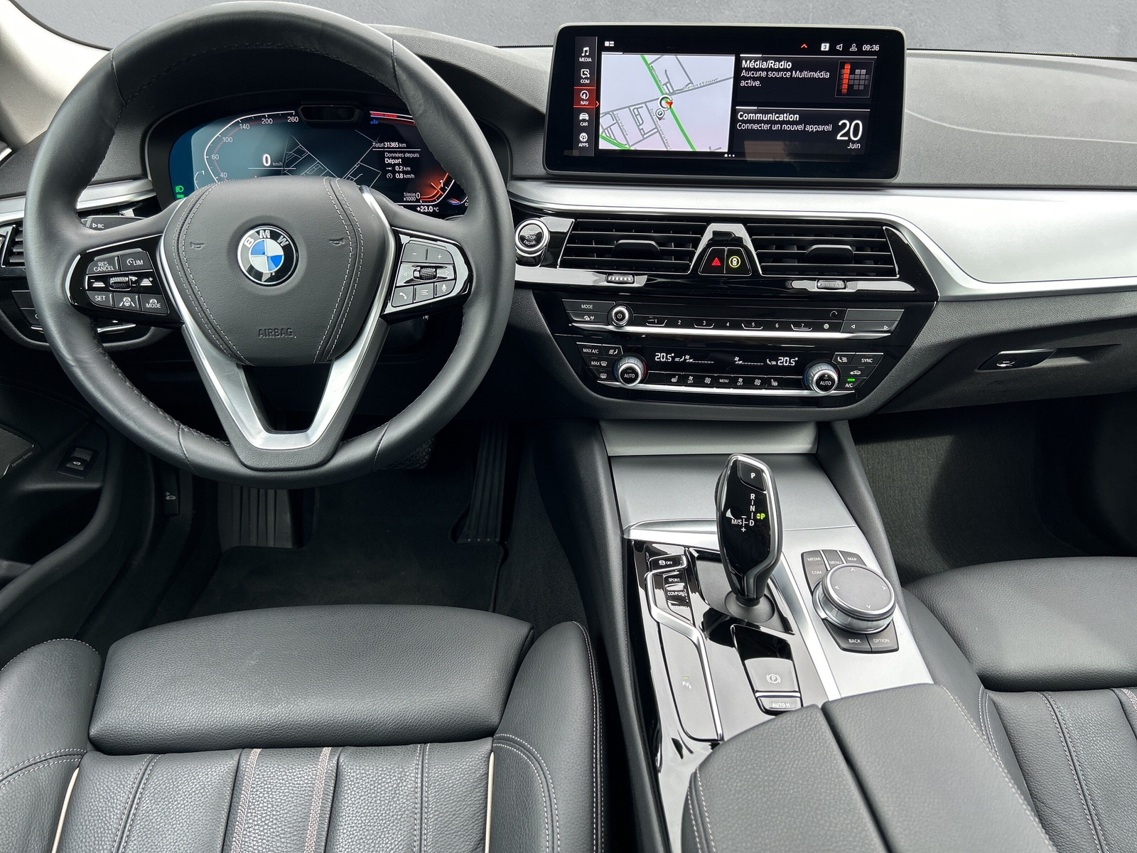 BMW 520d xDrive 48V Touring Steptronic 📍 - 17