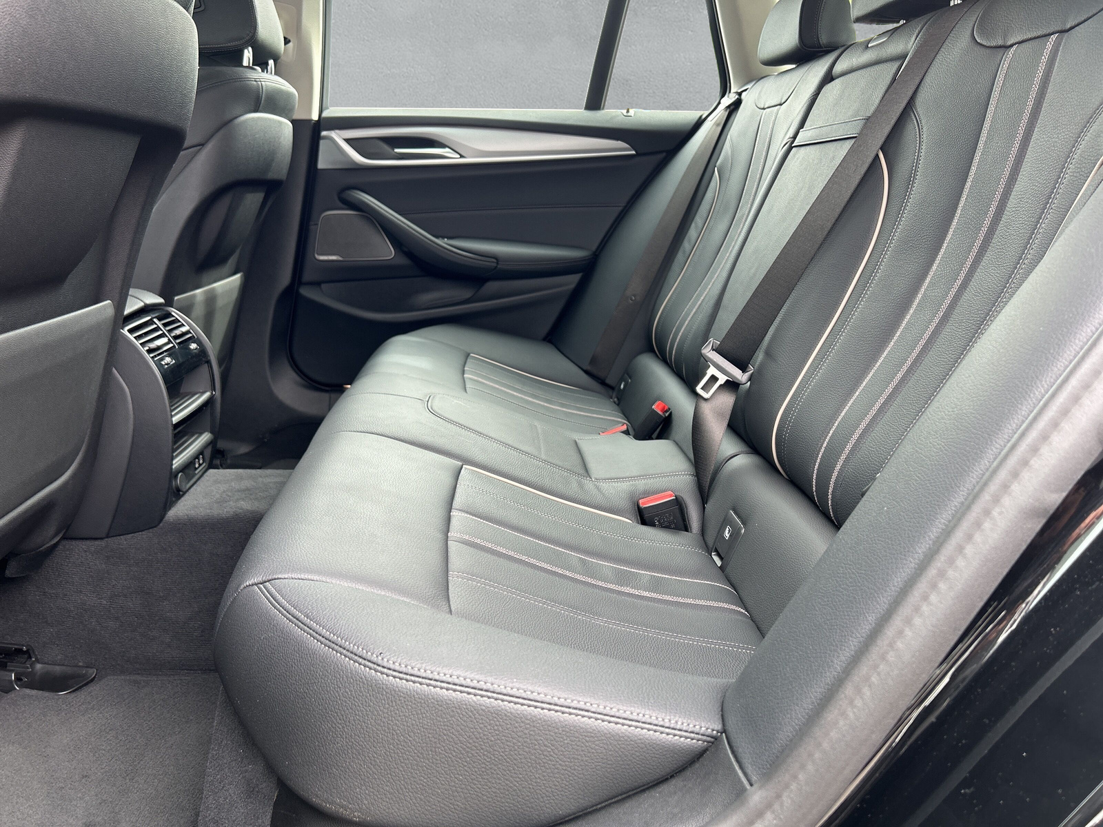 BMW 520d xDrive 48V Touring Steptronic 📍 - 7