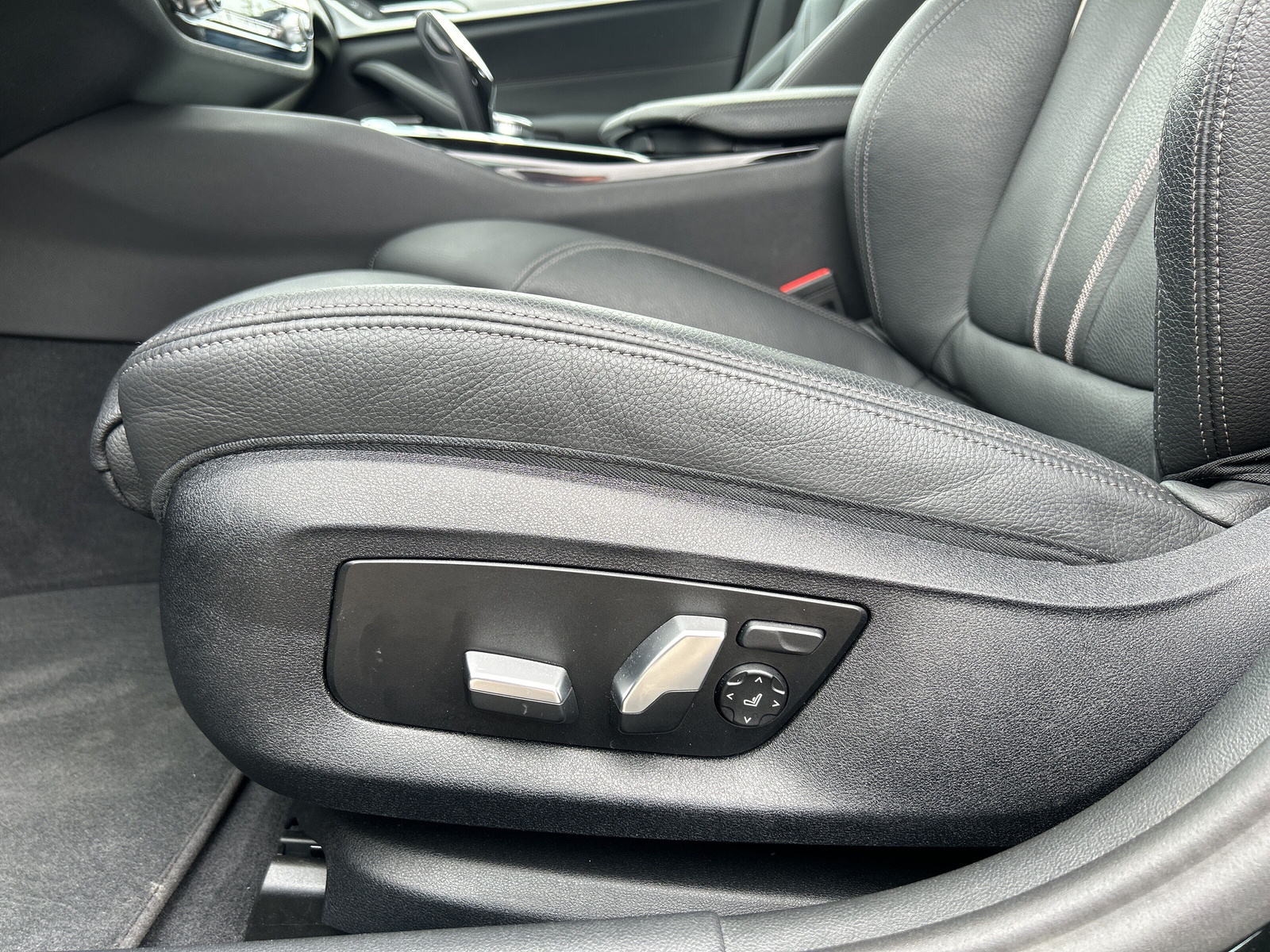 BMW 520d xDrive 48V Touring Steptronic 📍 - 18