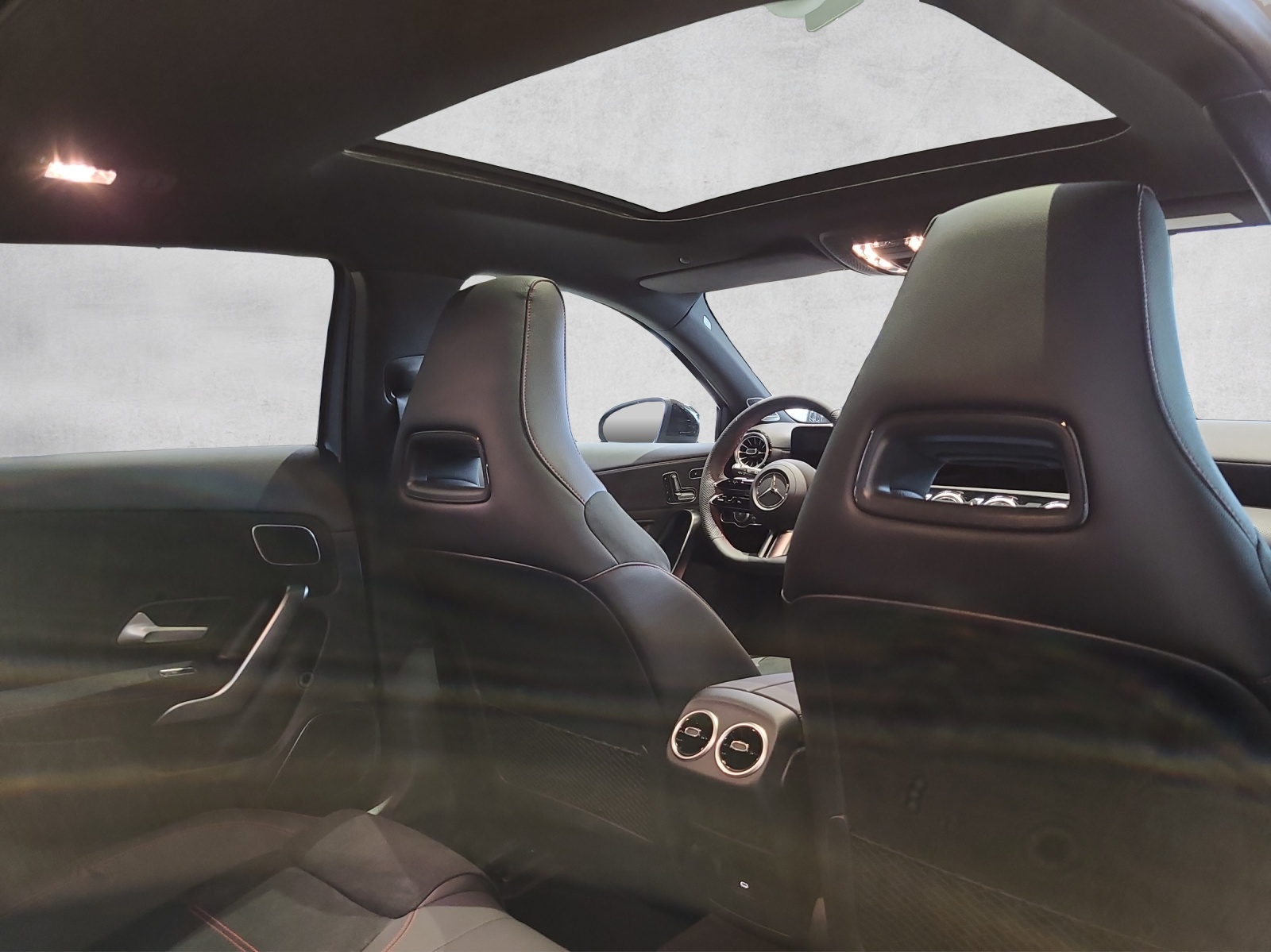 MERCEDES-BENZ A 250 4Matic 8G-DCT - 15