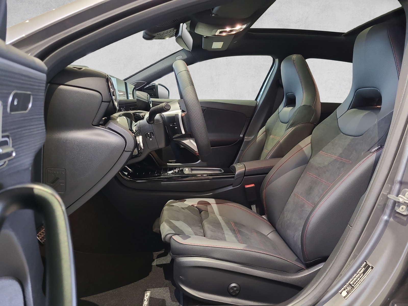 MERCEDES-BENZ A 250 4Matic 8G-DCT - 8